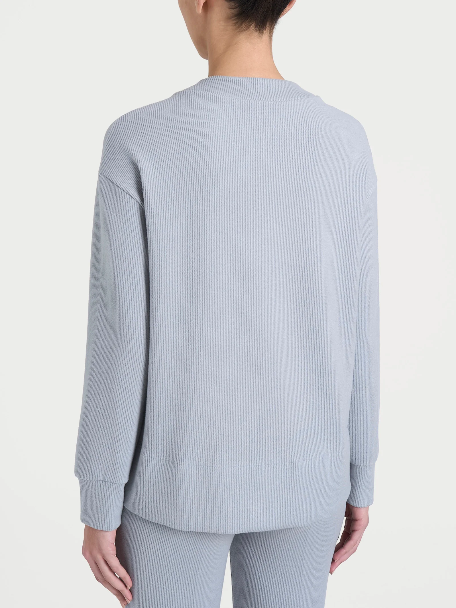 Felpa girocollo in Velvet  - Ultimate Gray - Image 2
