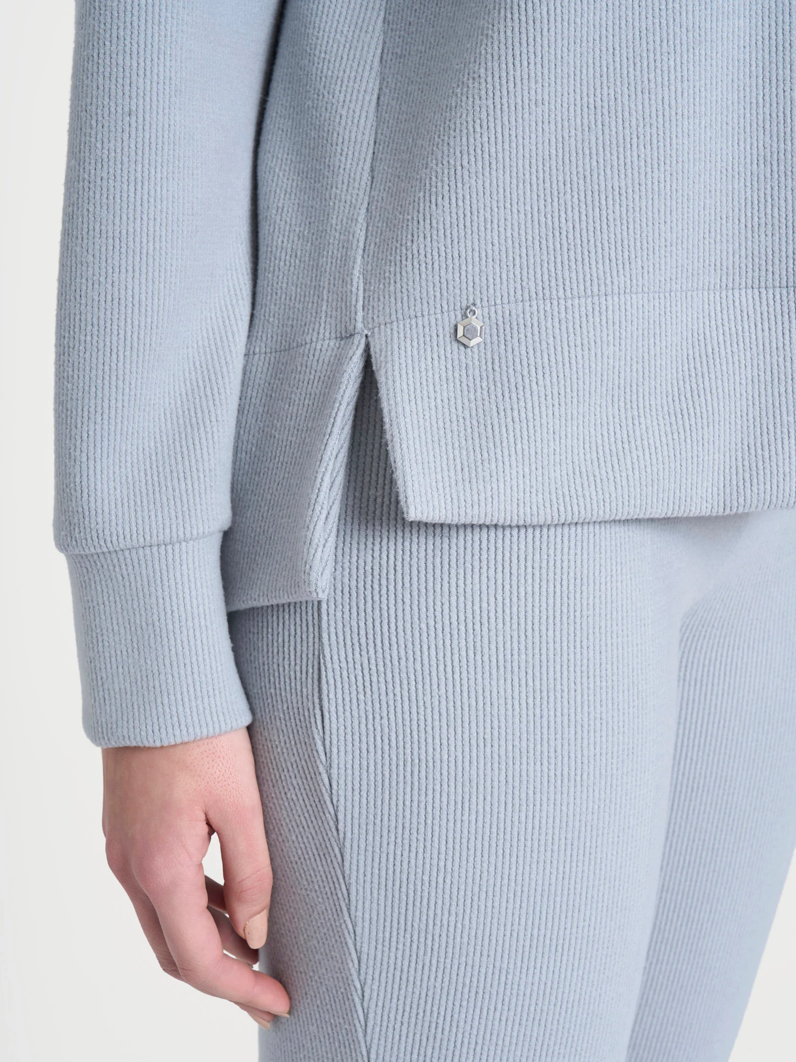 Felpa girocollo in Velvet  - Ultimate Gray - Image 3