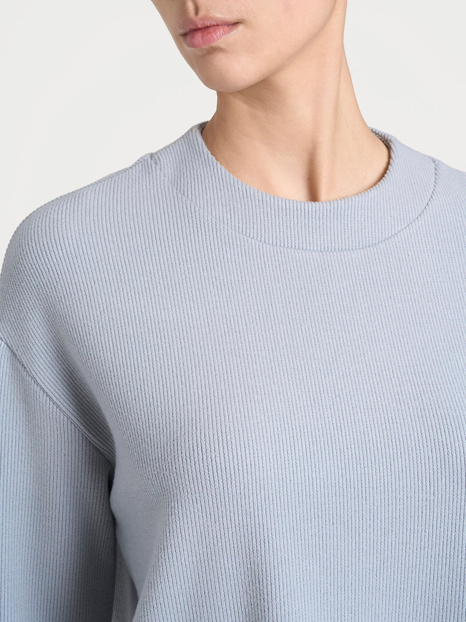 Felpa girocollo in Velvet  - Ultimate Gray - Image 4
