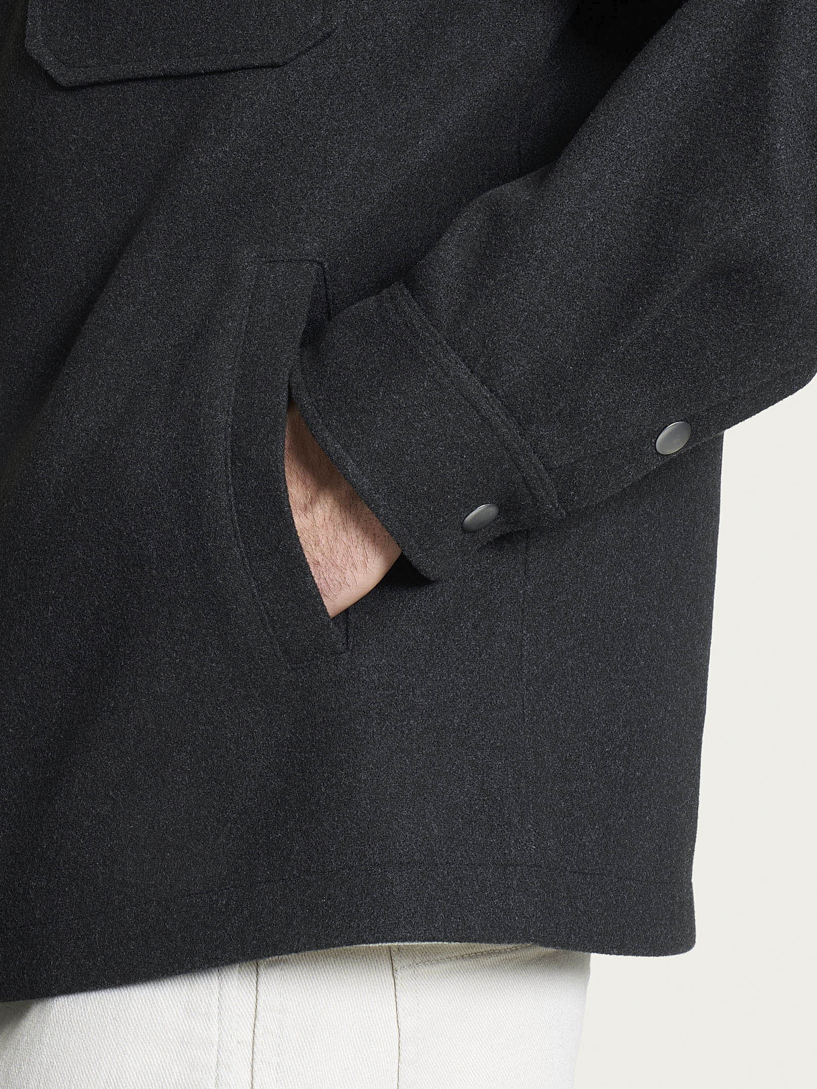 Giacca con collo camicia in Vegan Wool - Oscuro Mel. - Image 4