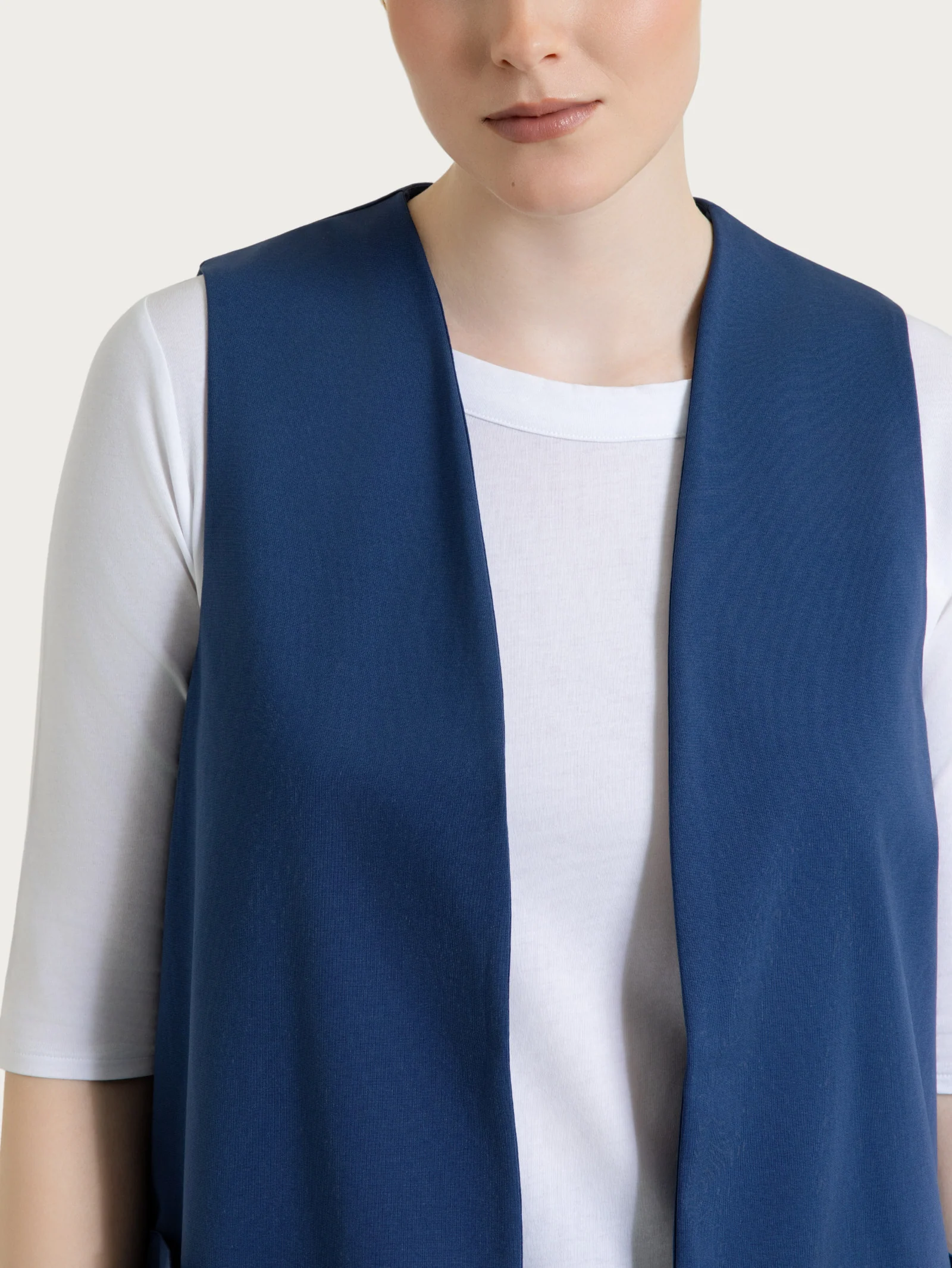 Gilet aperto in Compact Light - Oceana - Image 4