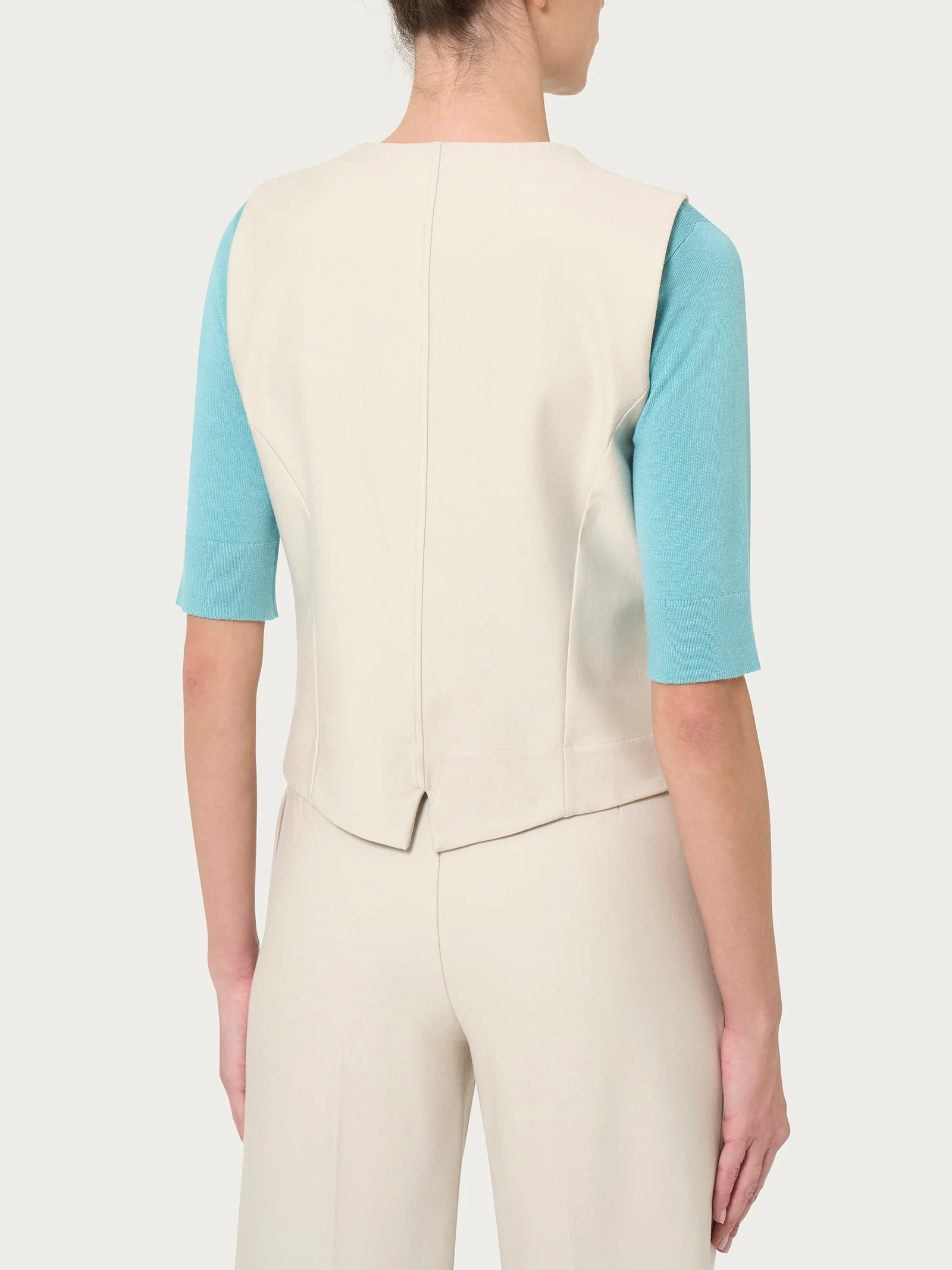 Gilet con quattro bottoni in Compact  - Champignon - Image 2