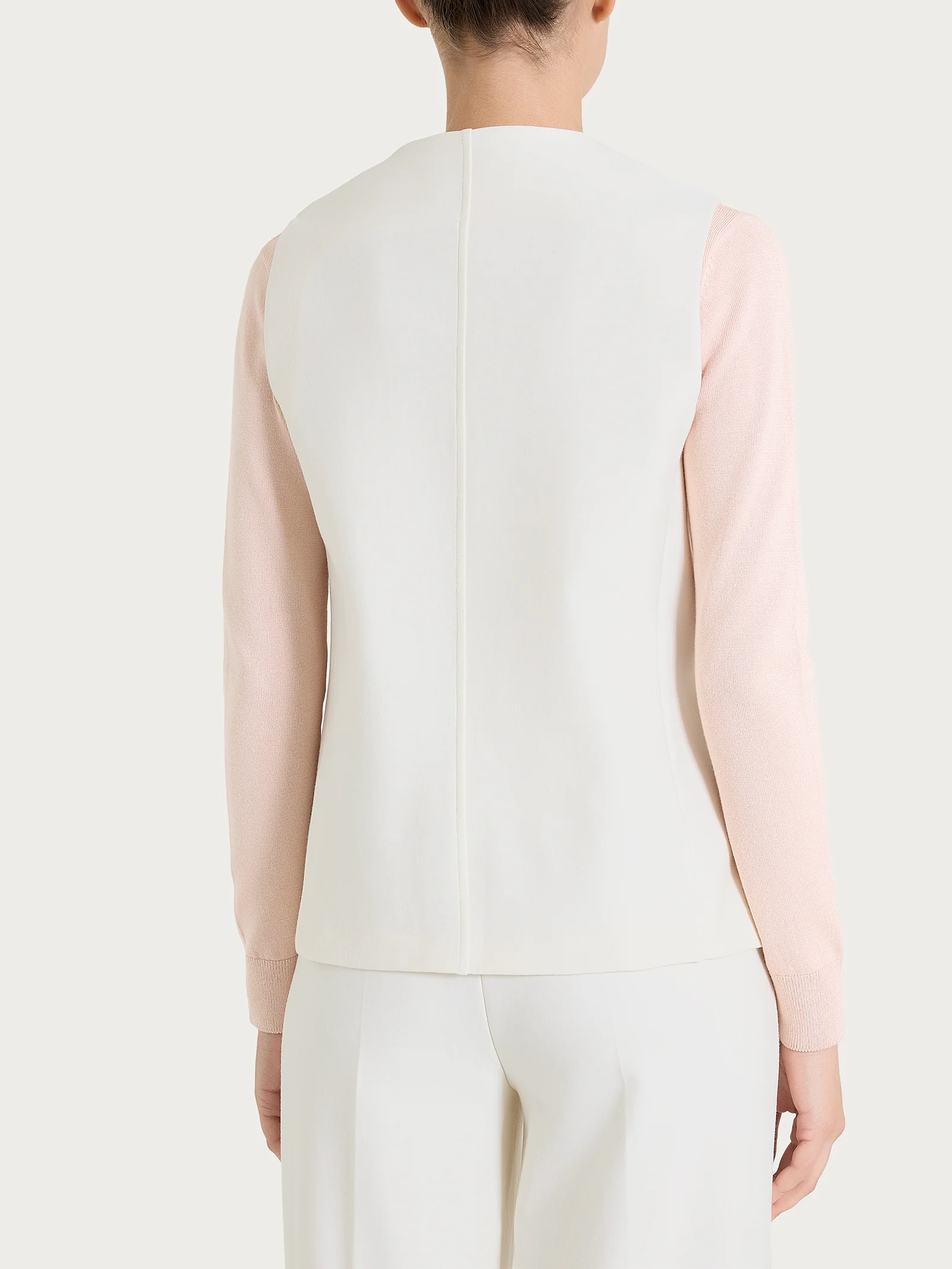 Gilet con quattro bottoni in Compact - Avorio - Image 2