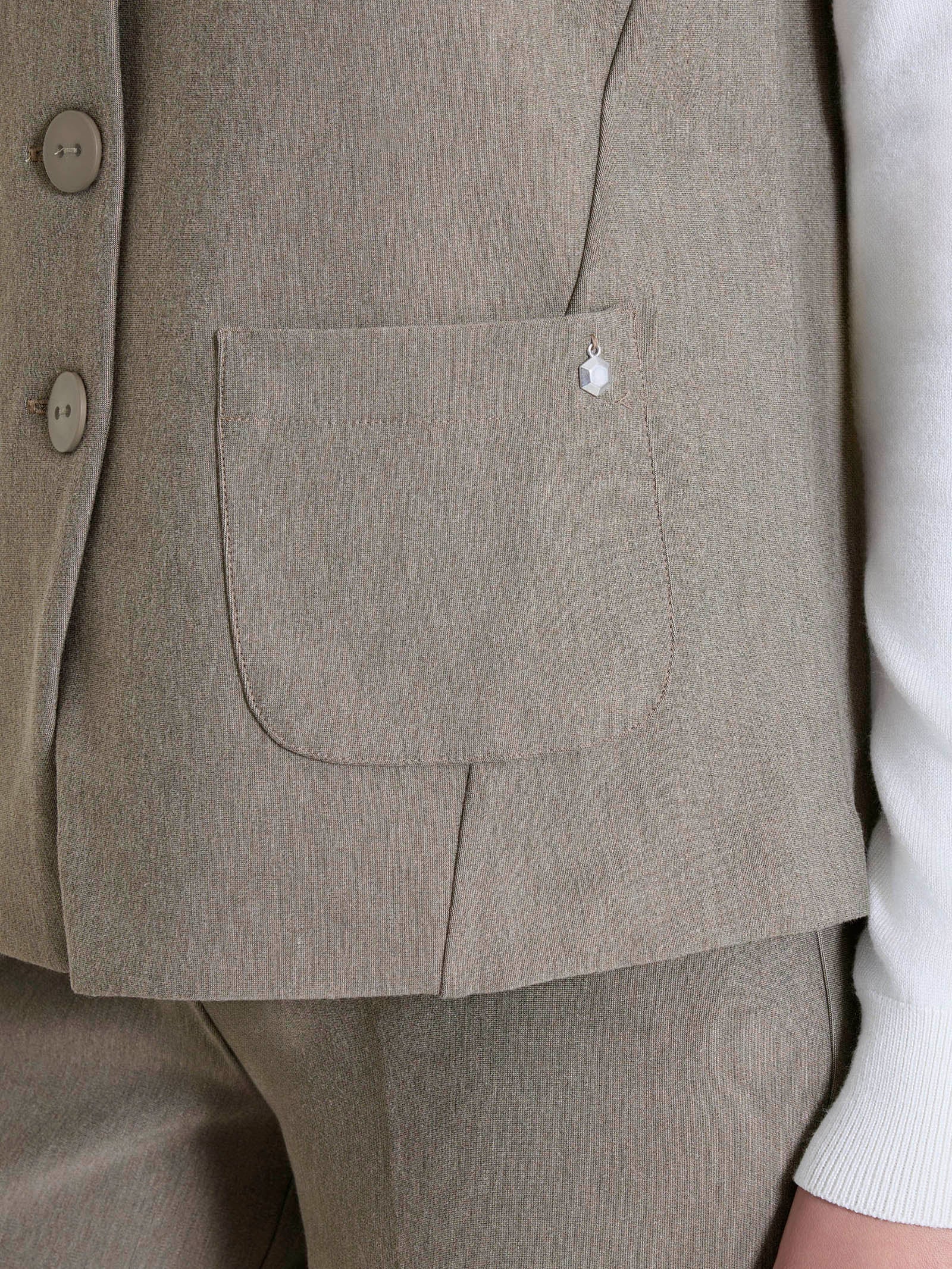 Gilet con quattro bottoni in Compact - Glace' Mel. - Image 3