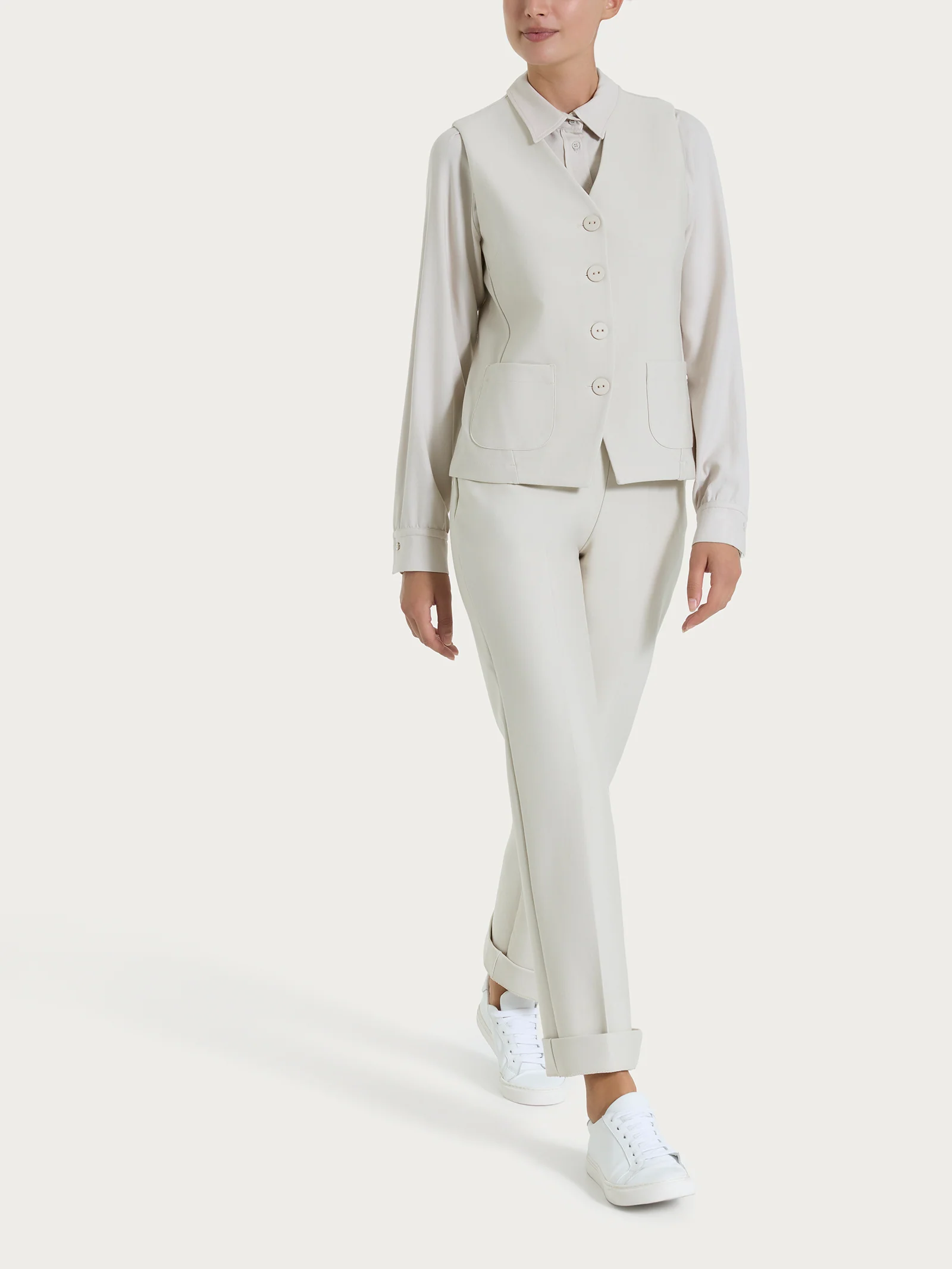 Gilet con quattro bottoni in Compact - Champignon - Image 4