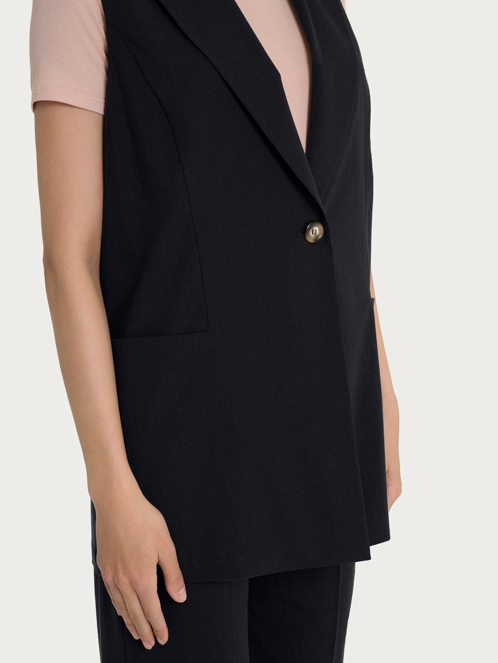 Gilet lungo in Super Natural - Nero - Image 4