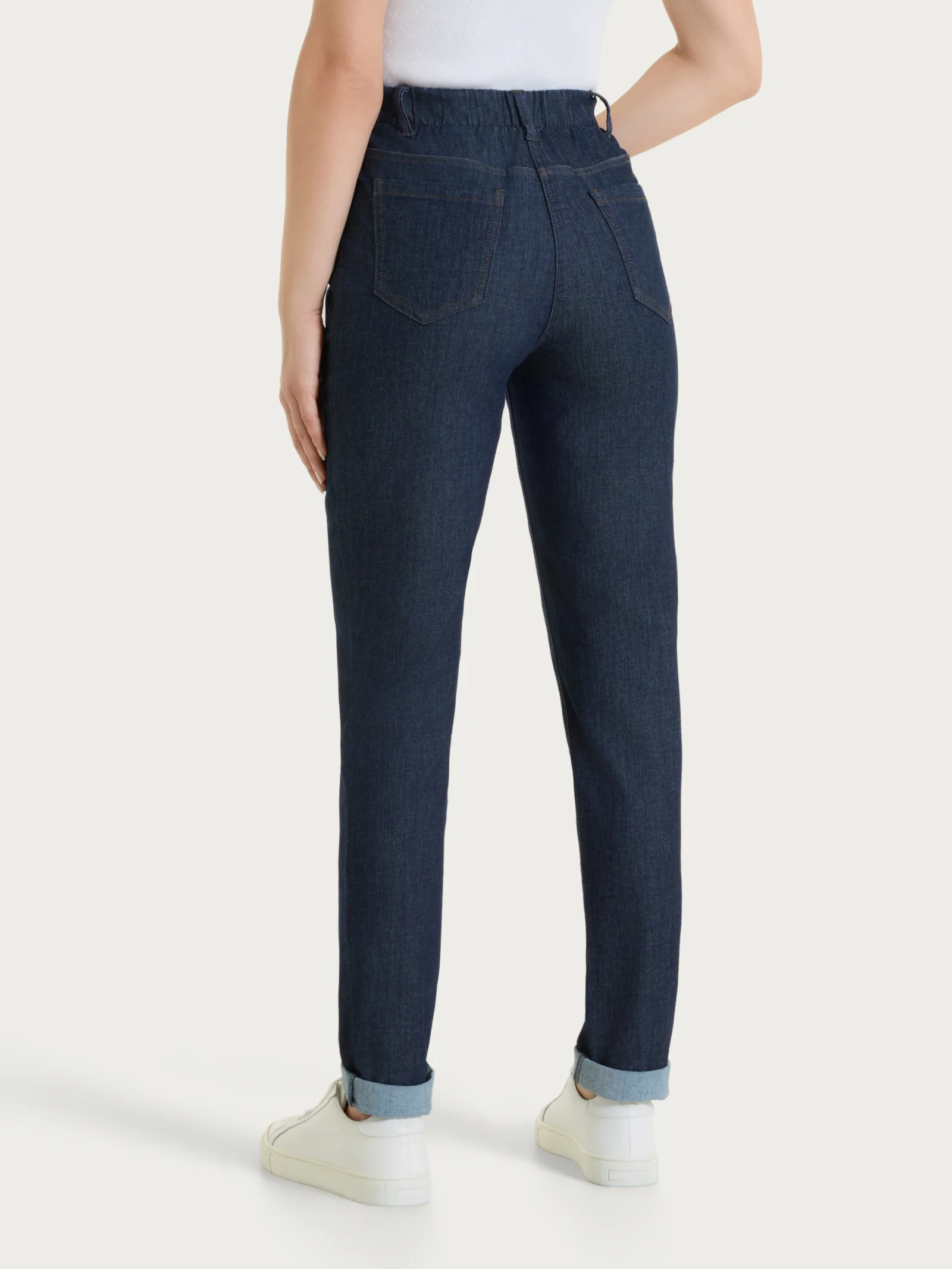 Jeans a 5 tasche con vita piatta in Light Denim  - Indigo - Image 2