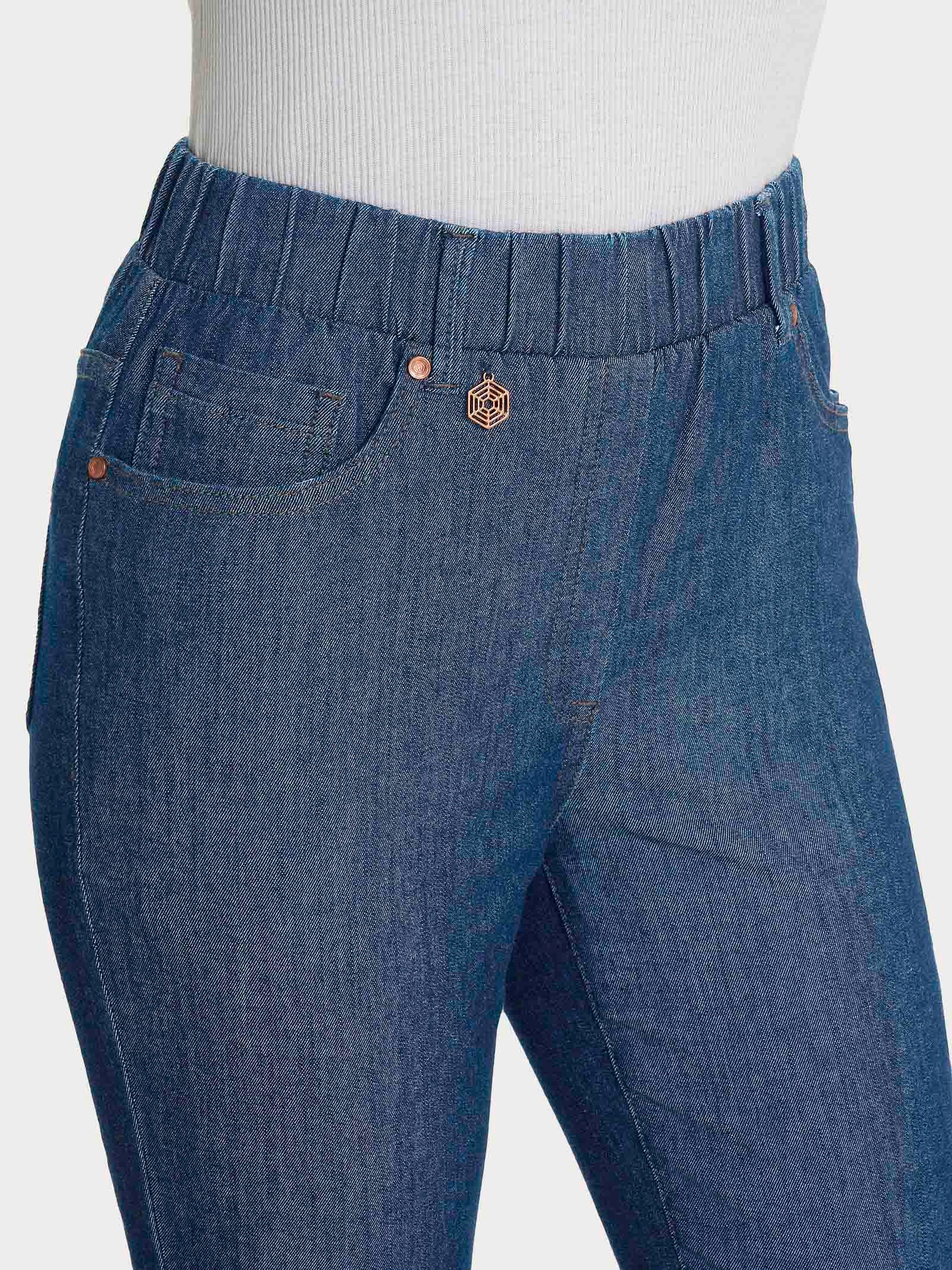 Jeans a gamba dritta con tasche in Light Denim - Delave' - Image 6