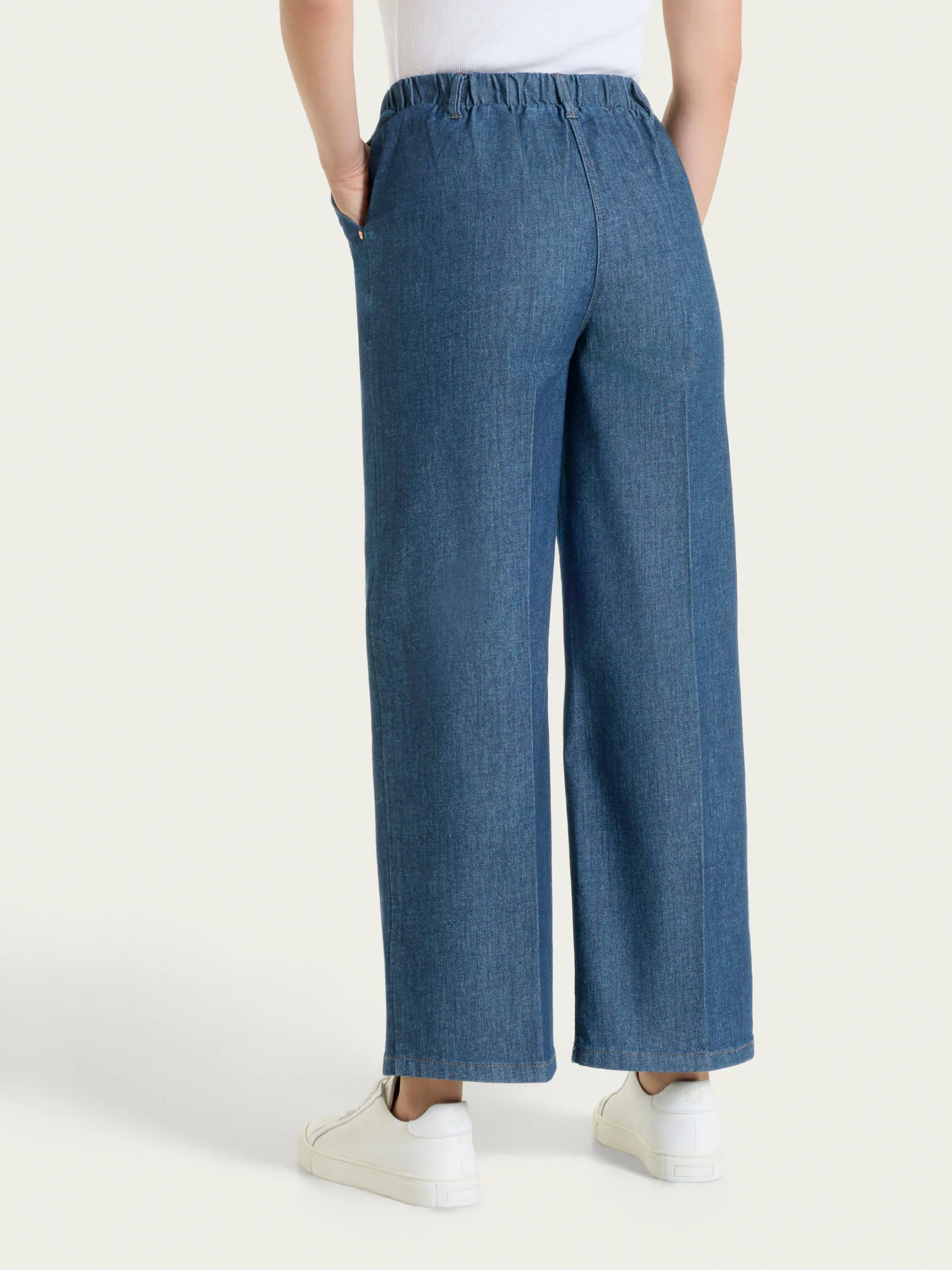 Jeans ampio alla caviglia con tasche e vita piatta in Light Denim - Delave' - Image 2