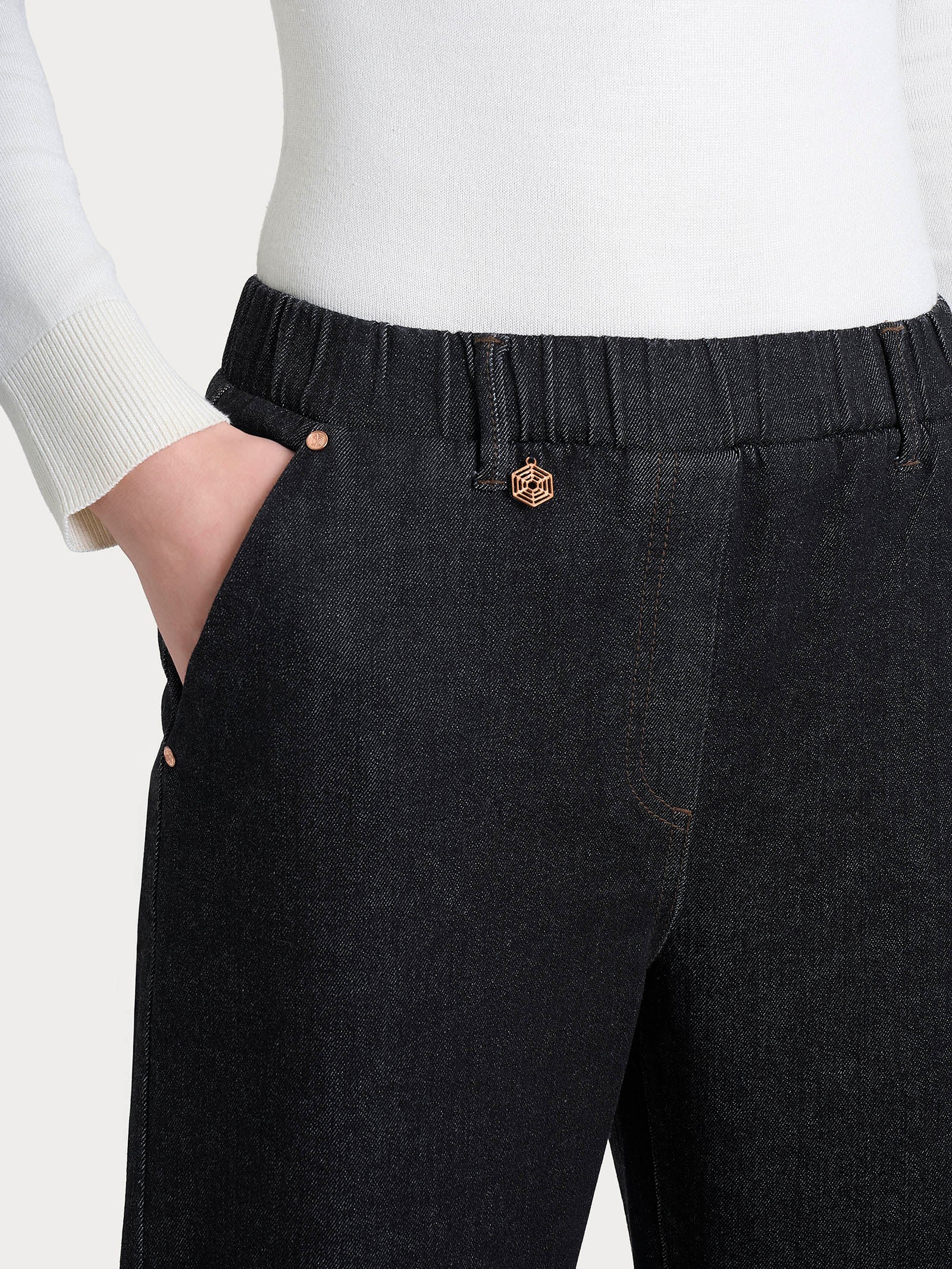 Jeans ampio con tasche in Heritage Denim - Gray Black - Image 3