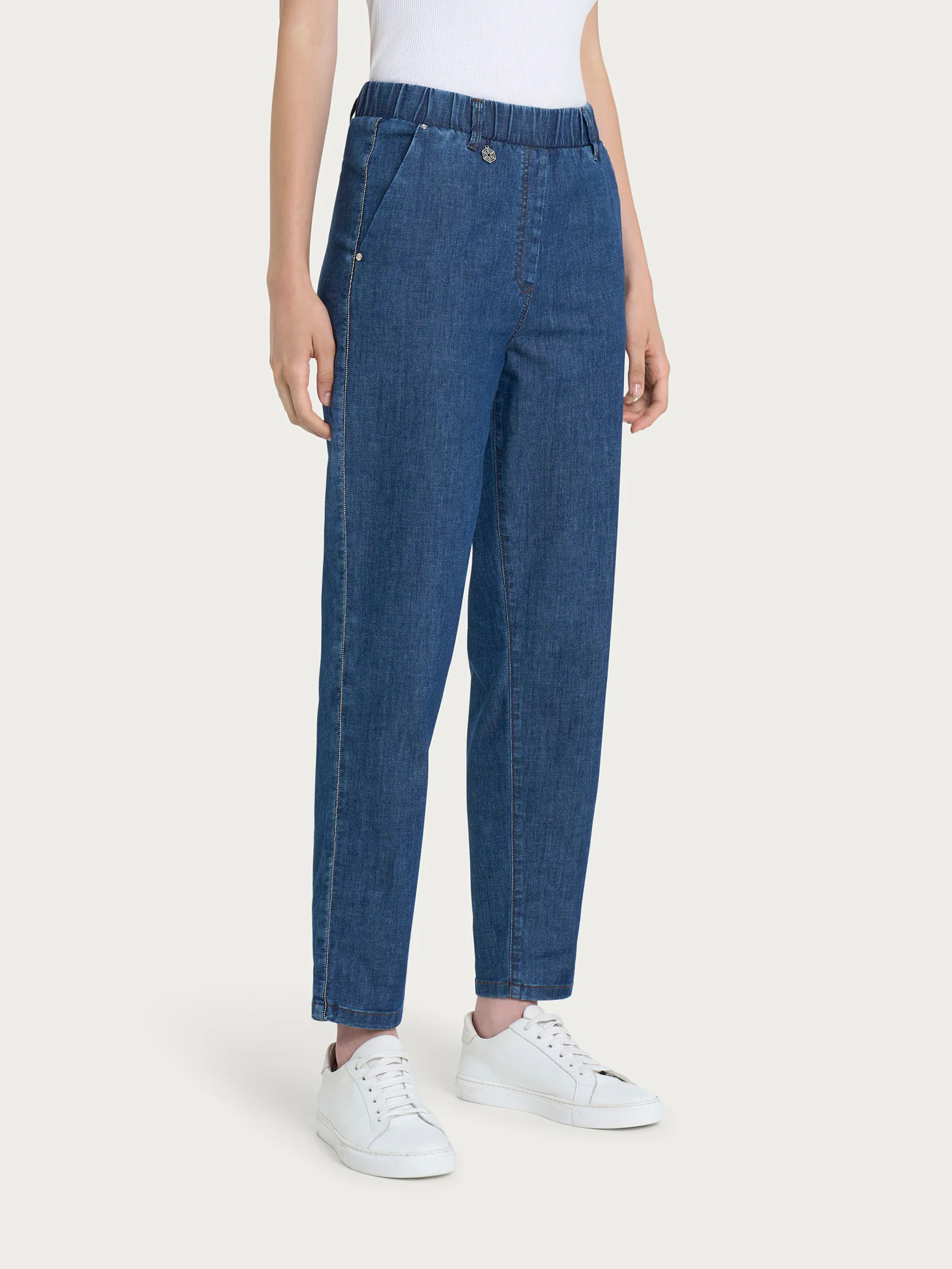 Jeans elegante a carota con tasche in Light denim  - Jeans - Image 2
