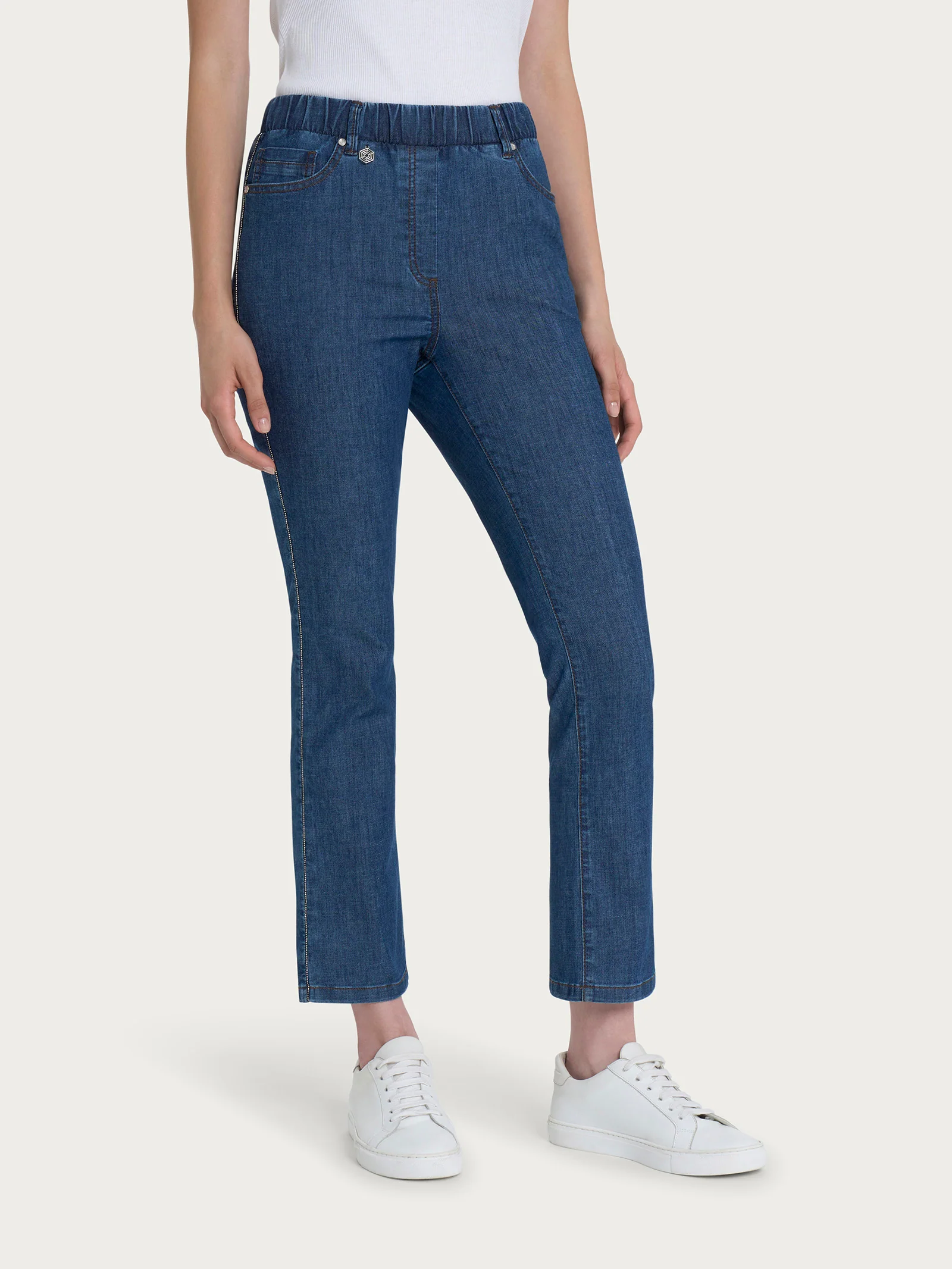 Jeans elegante dritto con tasche in Light denim  - Jeans - Image 2