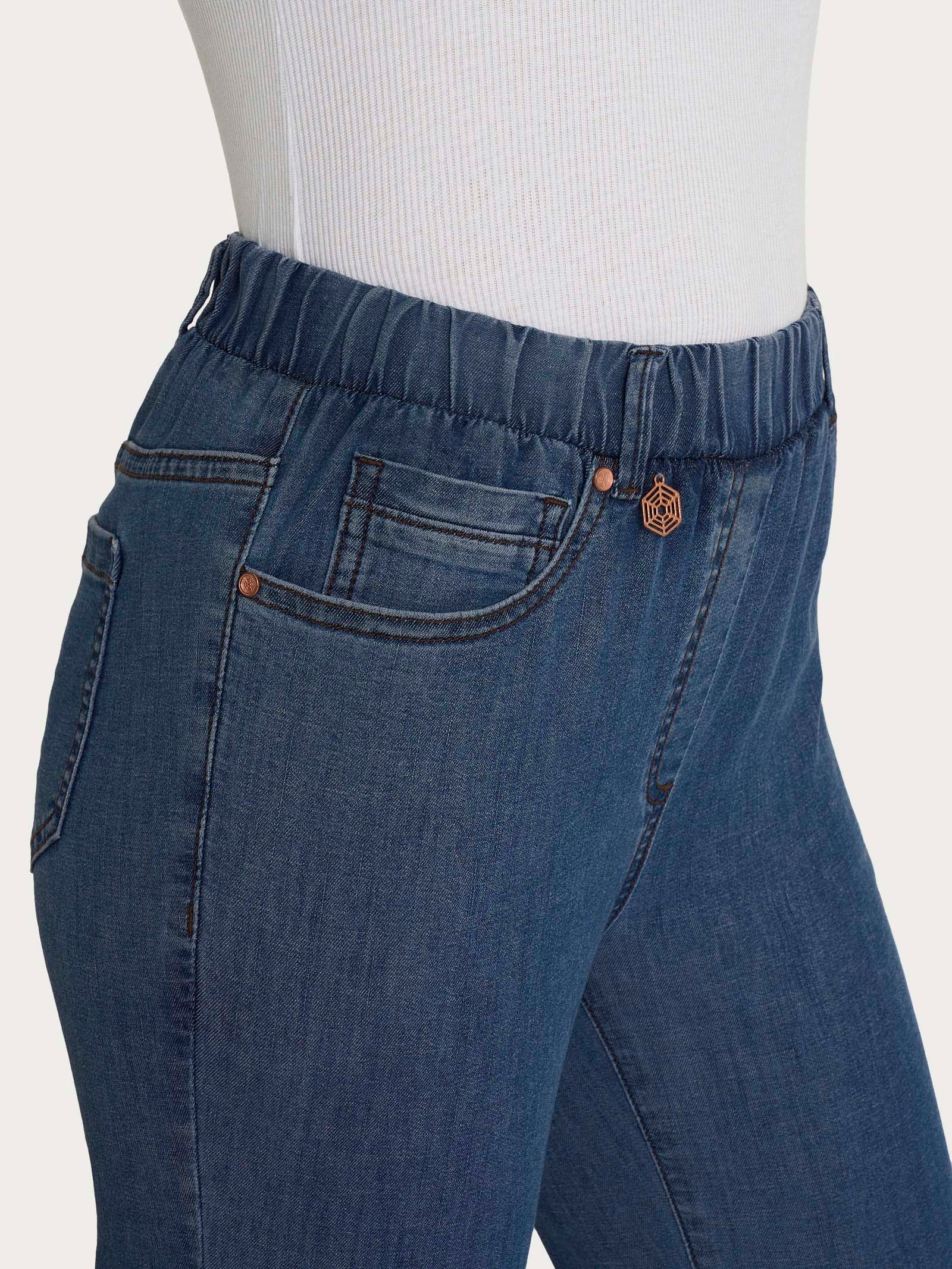 Jeans flare alla caviglia con tasche in Light Denim - Jeans - Image 3