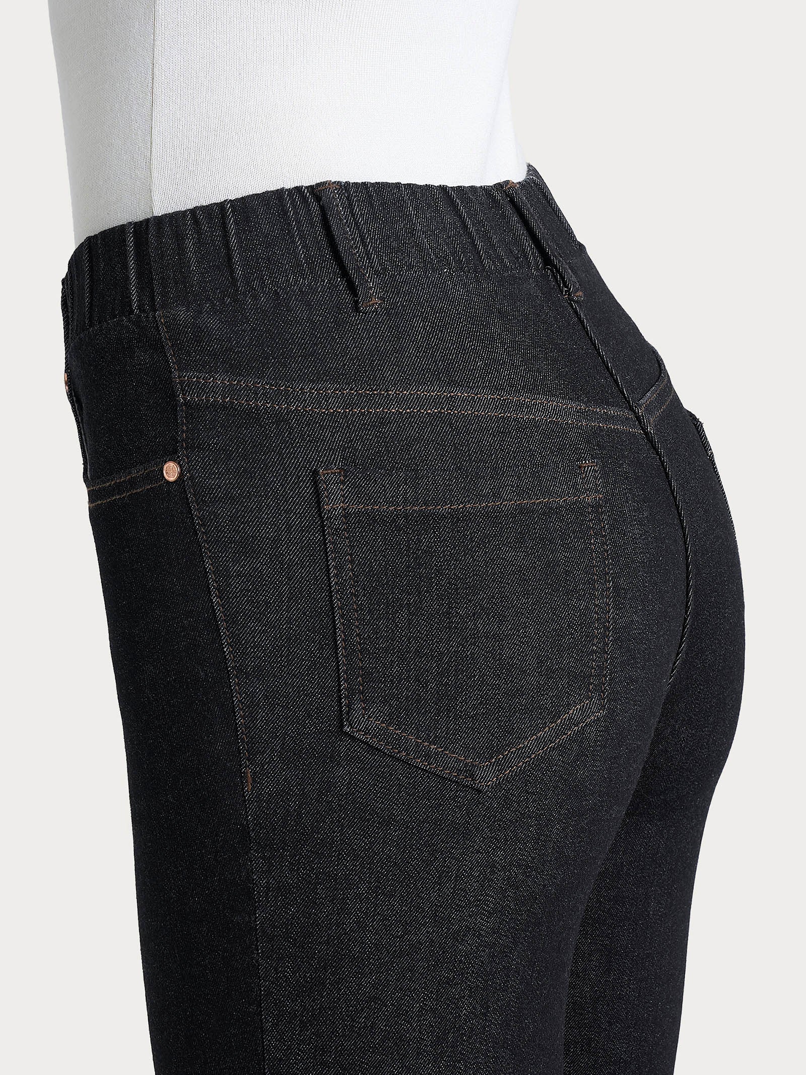 Jeans flare con tasche in Heritage Denim - Gray Black - Image 3