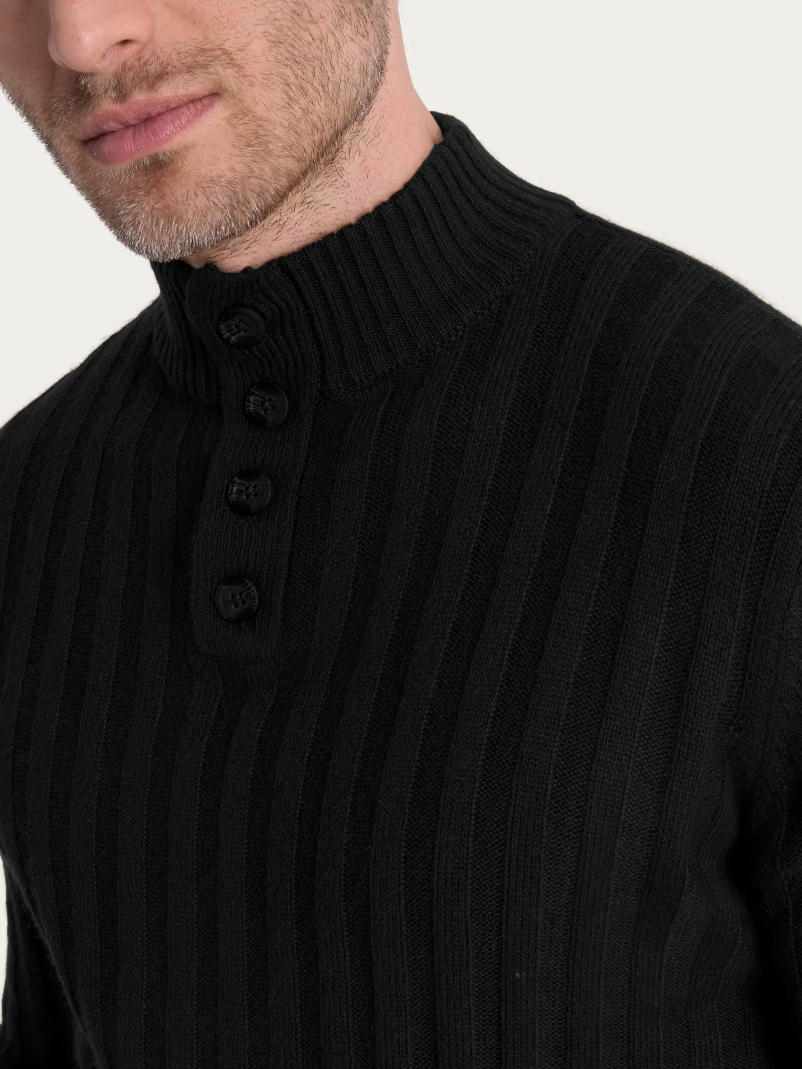Lupetto con costa piatta in Natural Soft  - Nero - Image 3