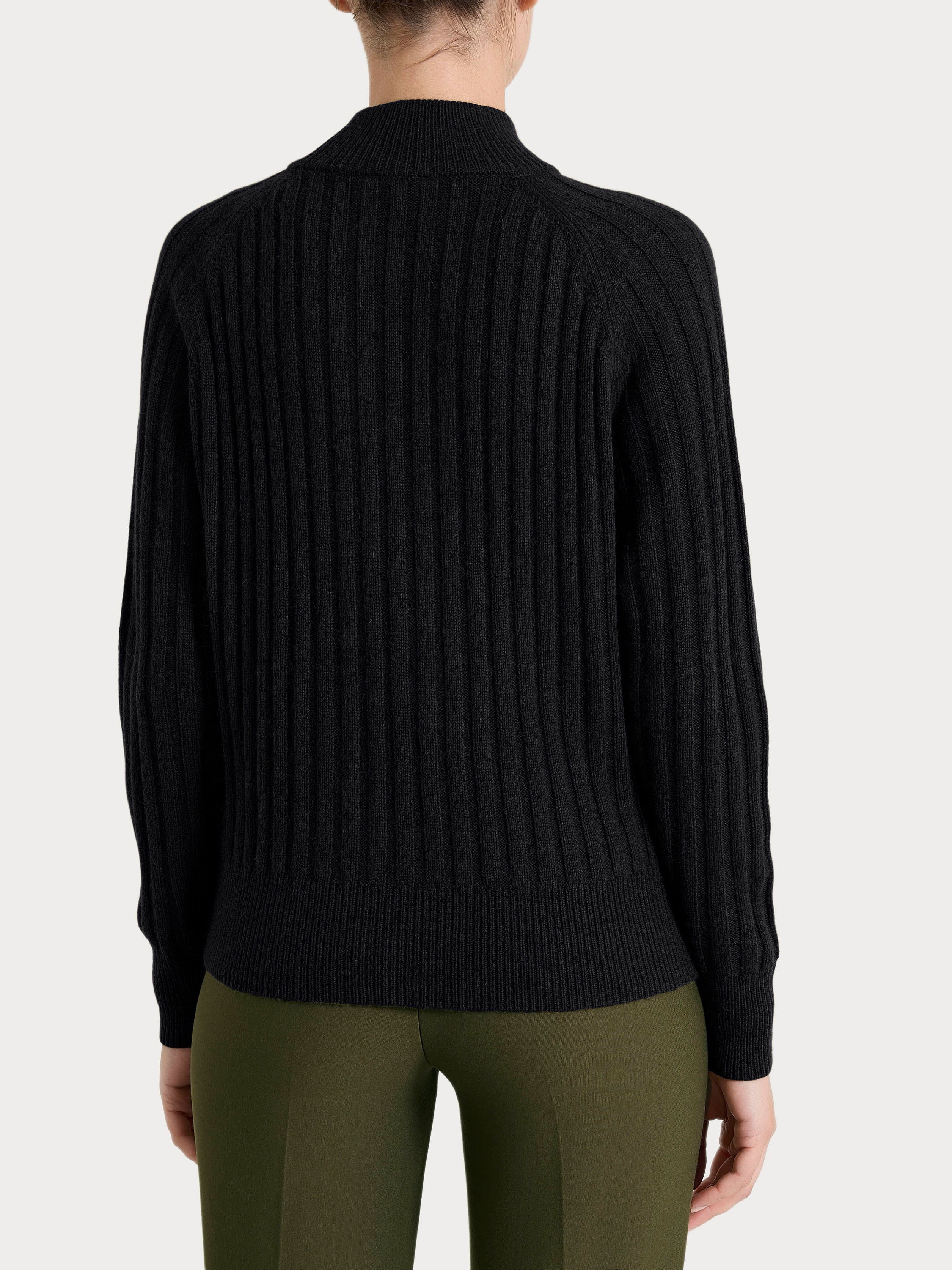 Lupetto con coste in Natural Soft  - Nero - Image 2