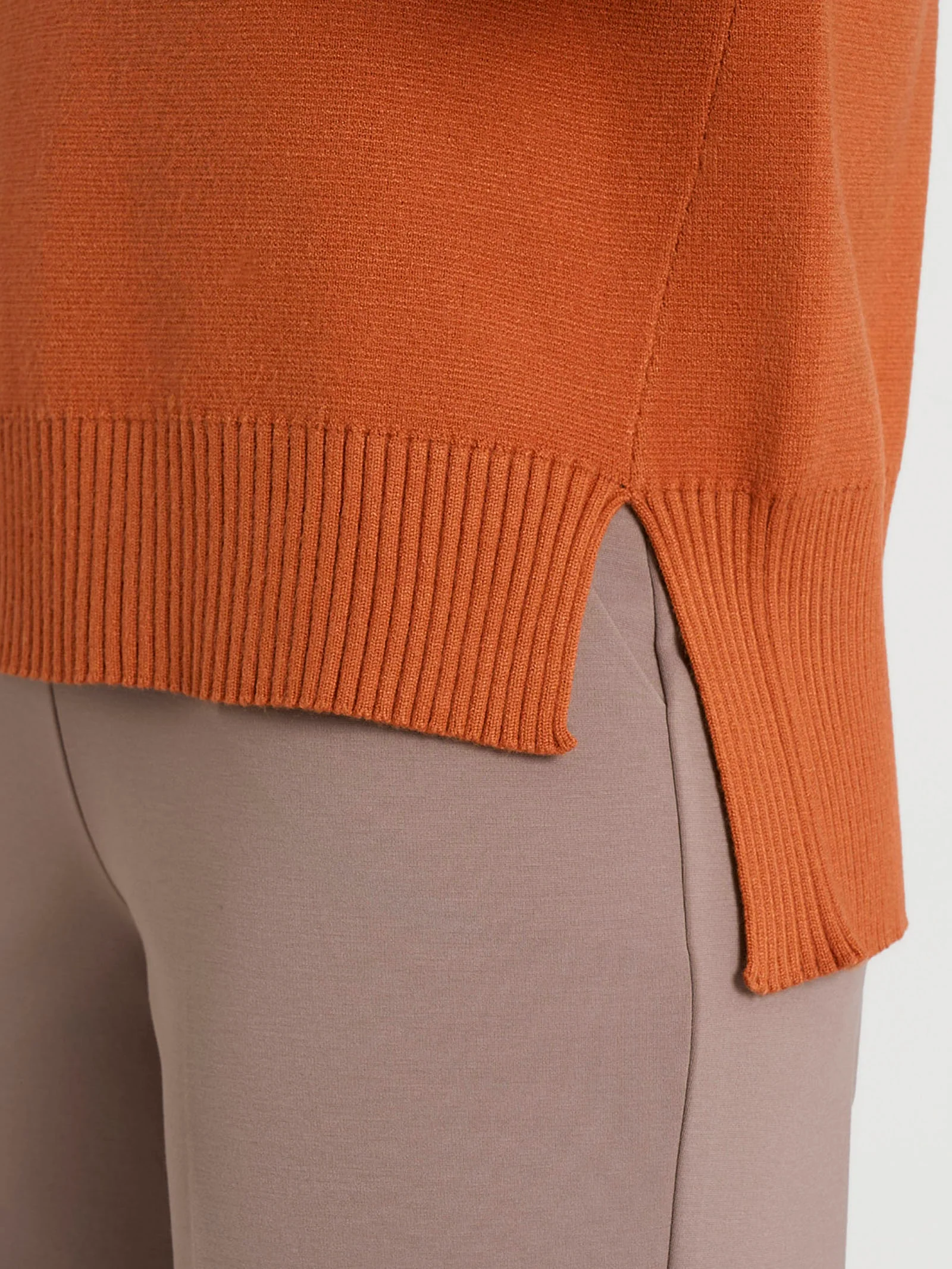 Lupetto in Super Soft - Rust - Image 4