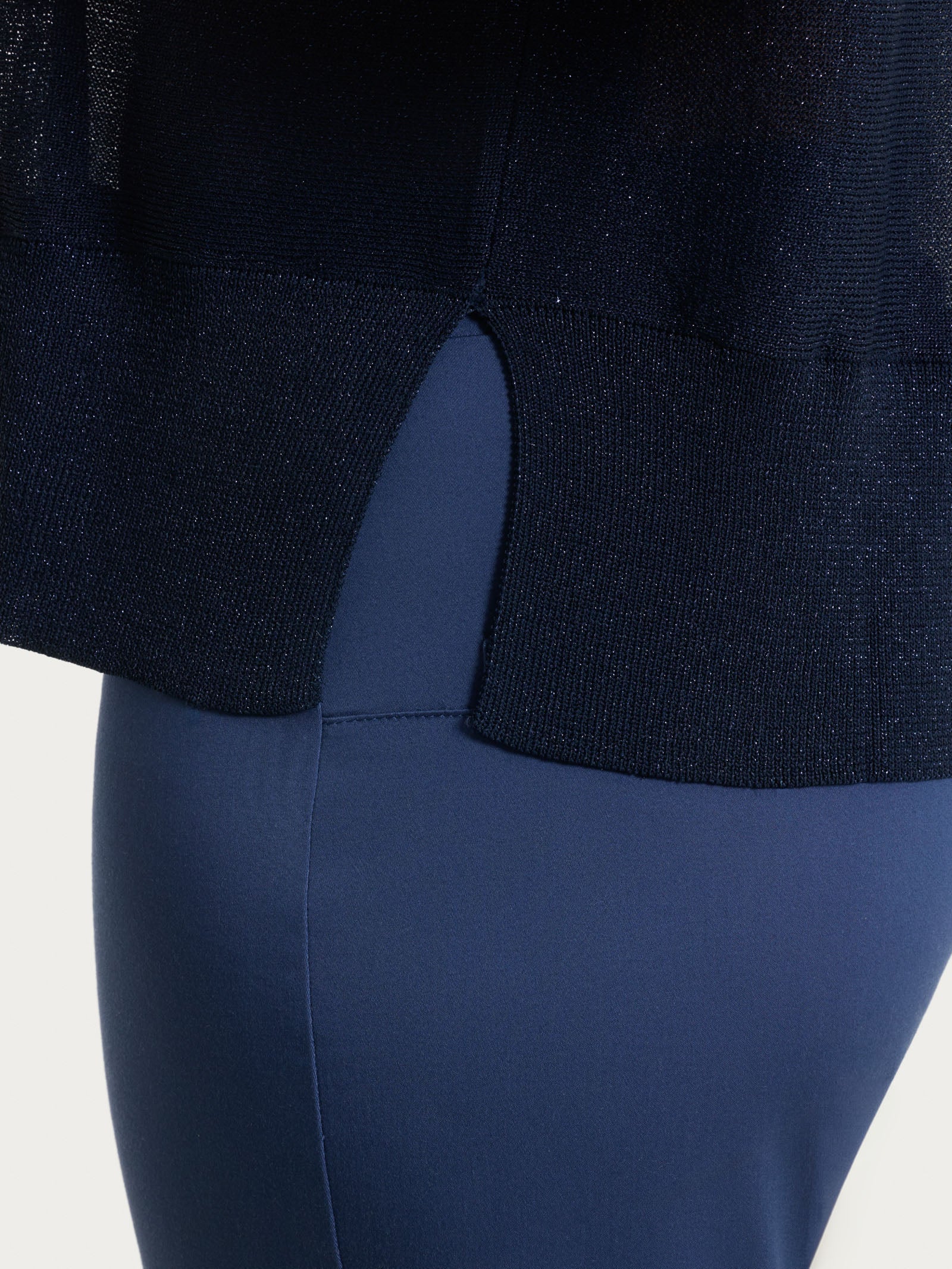 Maglia con manica a pipistrello in Crêpe Lurex - Bleu - Image 3