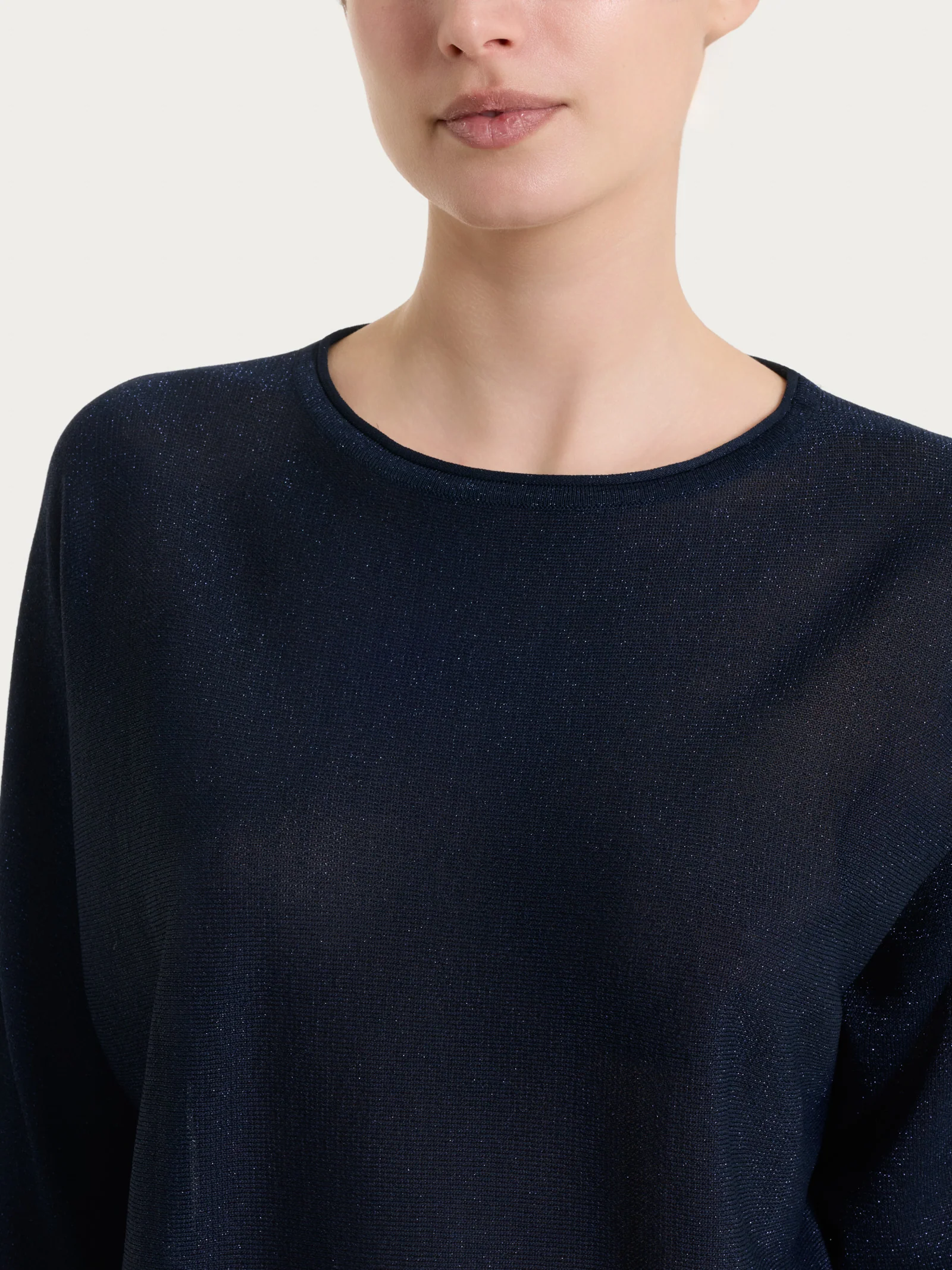 Maglia con manica a pipistrello in Crêpe Lurex - Bleu - Image 4