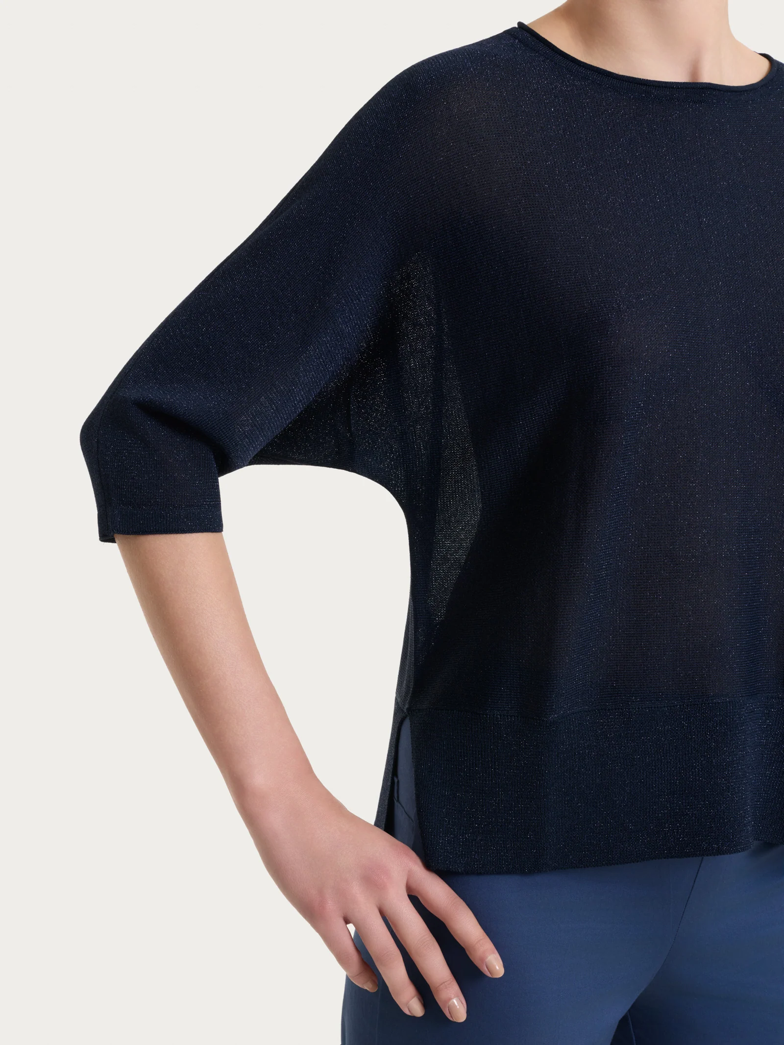 Maglia con manica a pipistrello in Crêpe Lurex - Bleu - Image 5