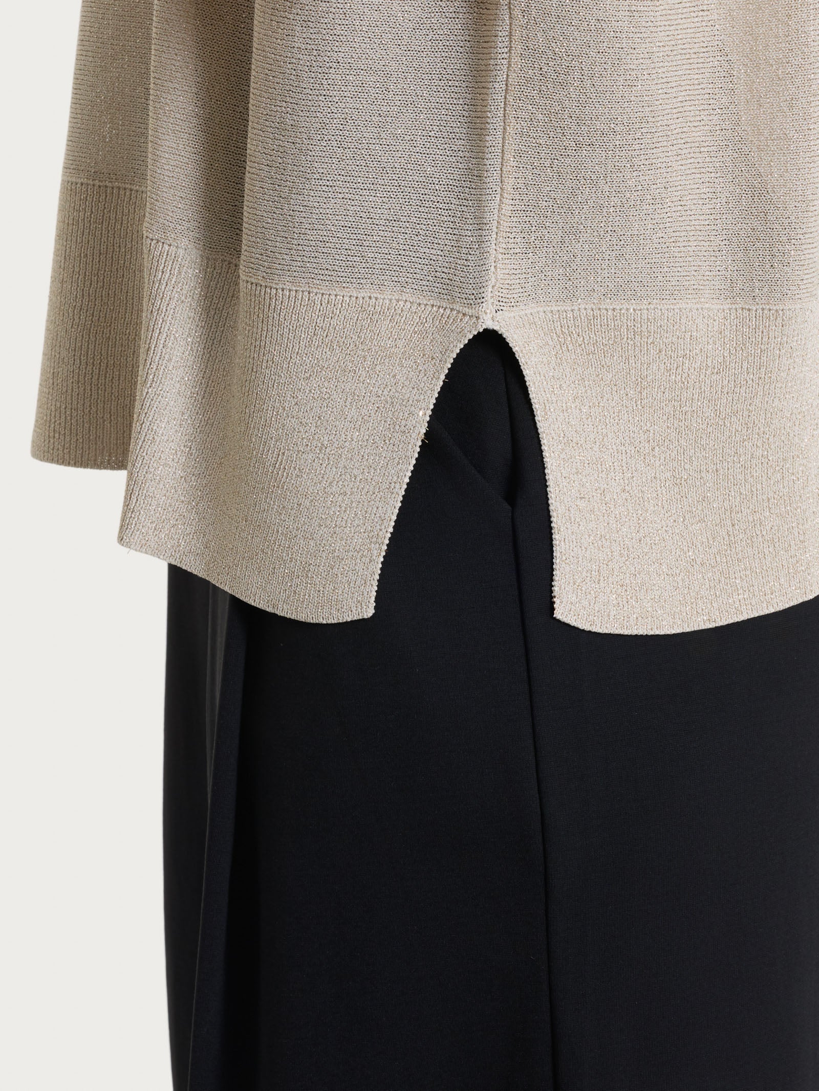 Maglia con manica a pipistrello in Crêpe Lurex - Champignon - Image 3
