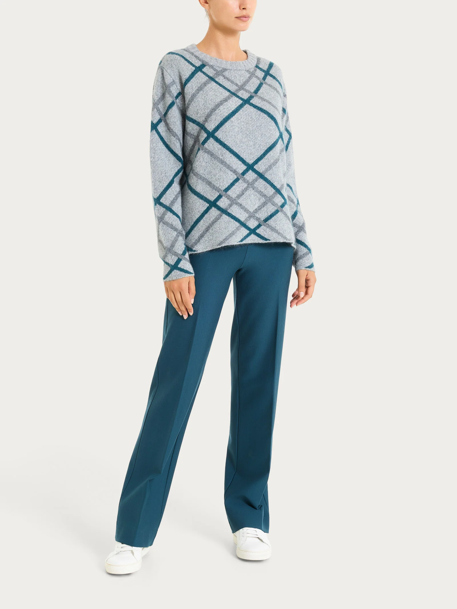 Maglia con scollo a barchetta e check pattern in Natural Soft - Fant.Ghiaia Mel. - Image 4