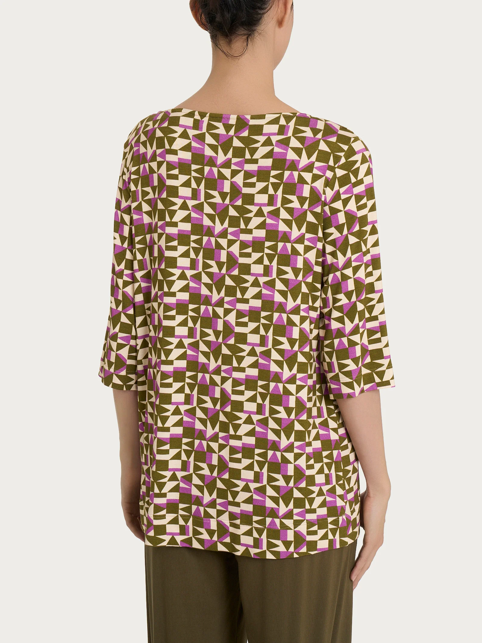Maglia con scollo a barchetta e geometric pattern in Viscosa Summer - Fant. Cattleya Orchid - Image 2