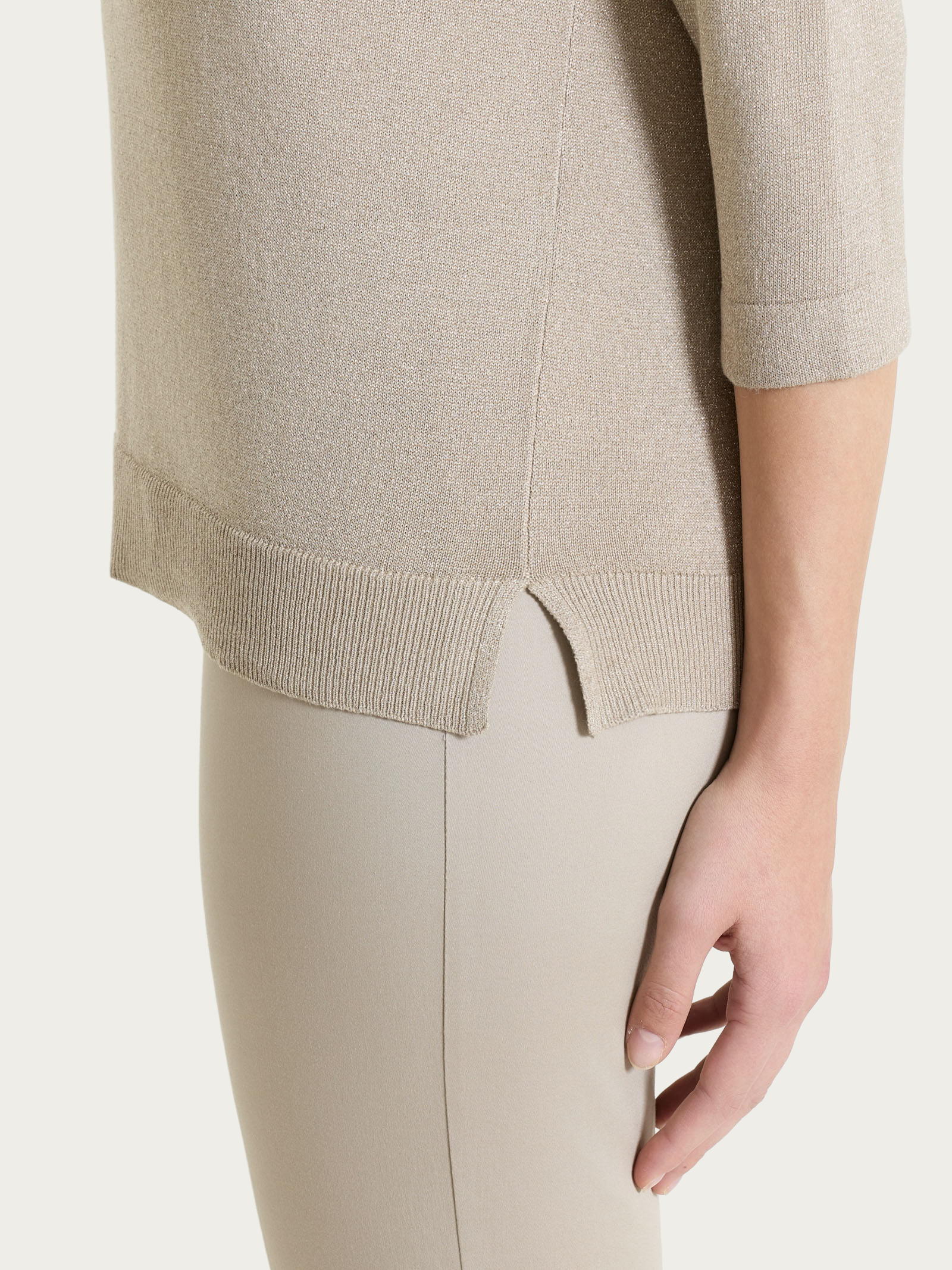 Maglia con scollo a barchetta in Lurex Summertime - Crockery - Image 6
