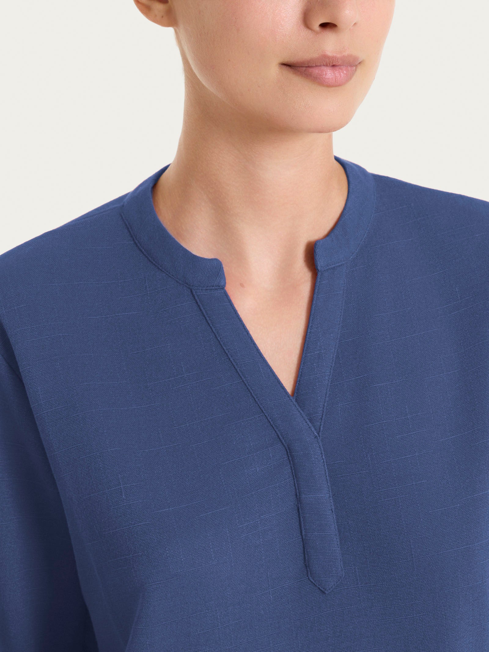 Maglia con scollo a serafino in Summer Slub - Oceana - Image 3