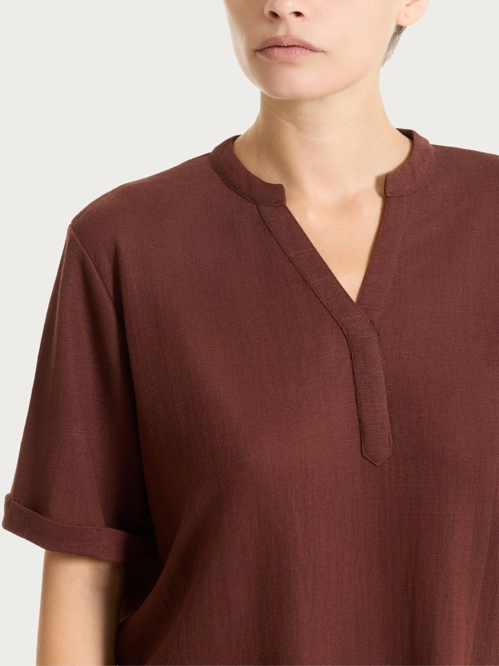 Maglia con scollo a serafino in Summer Slub - Chocolate Fondant - Image 3