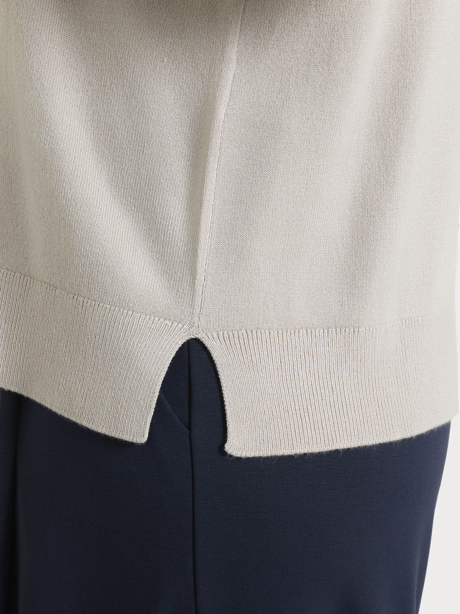 Maglia con scollo a V e con manica 3/4 in Summertime - Champignon - Image 3