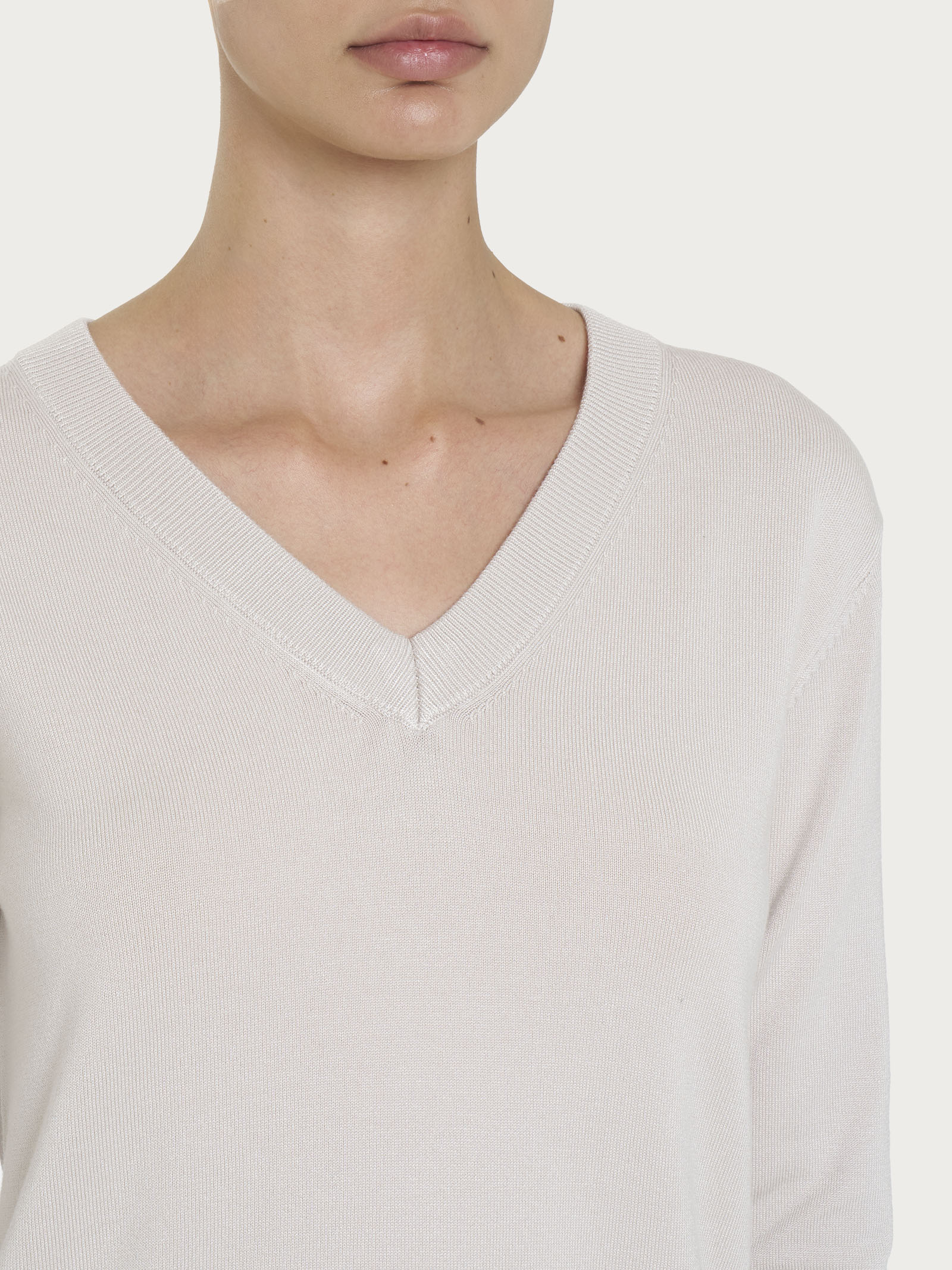 Maglia con scollo a V Four Seasons - Plum Perfect - Image 3