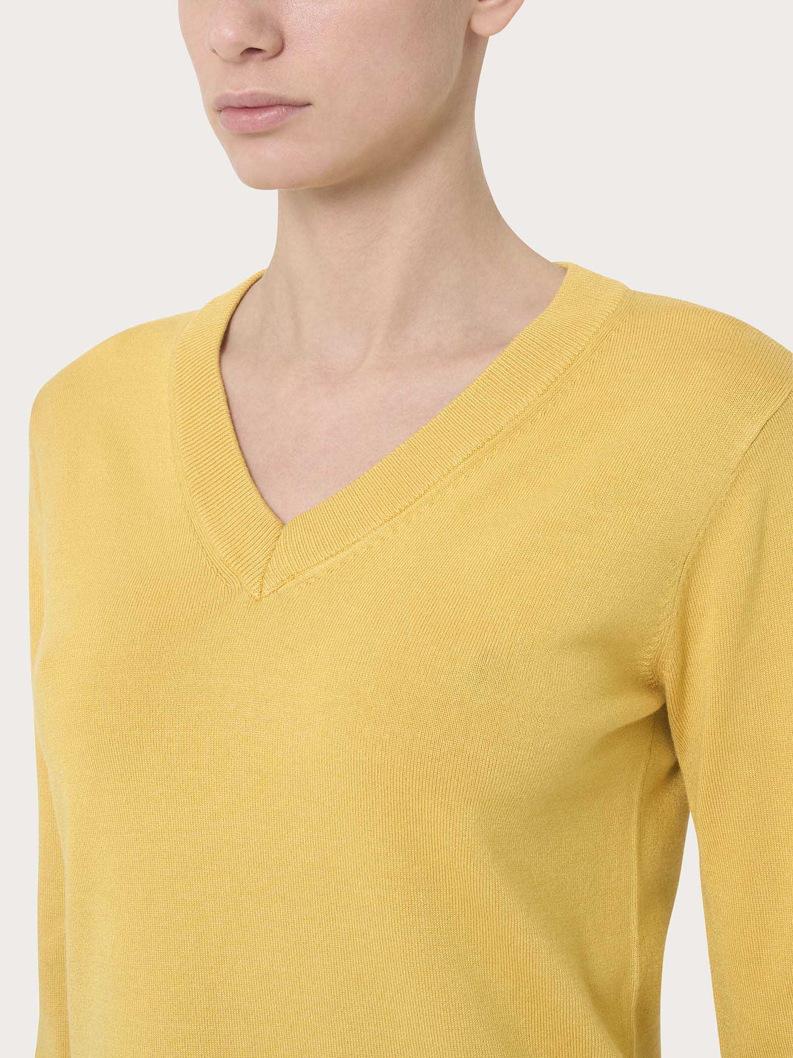 Maglia con scollo a V Four Seasons - Misted Yellow - Image 3