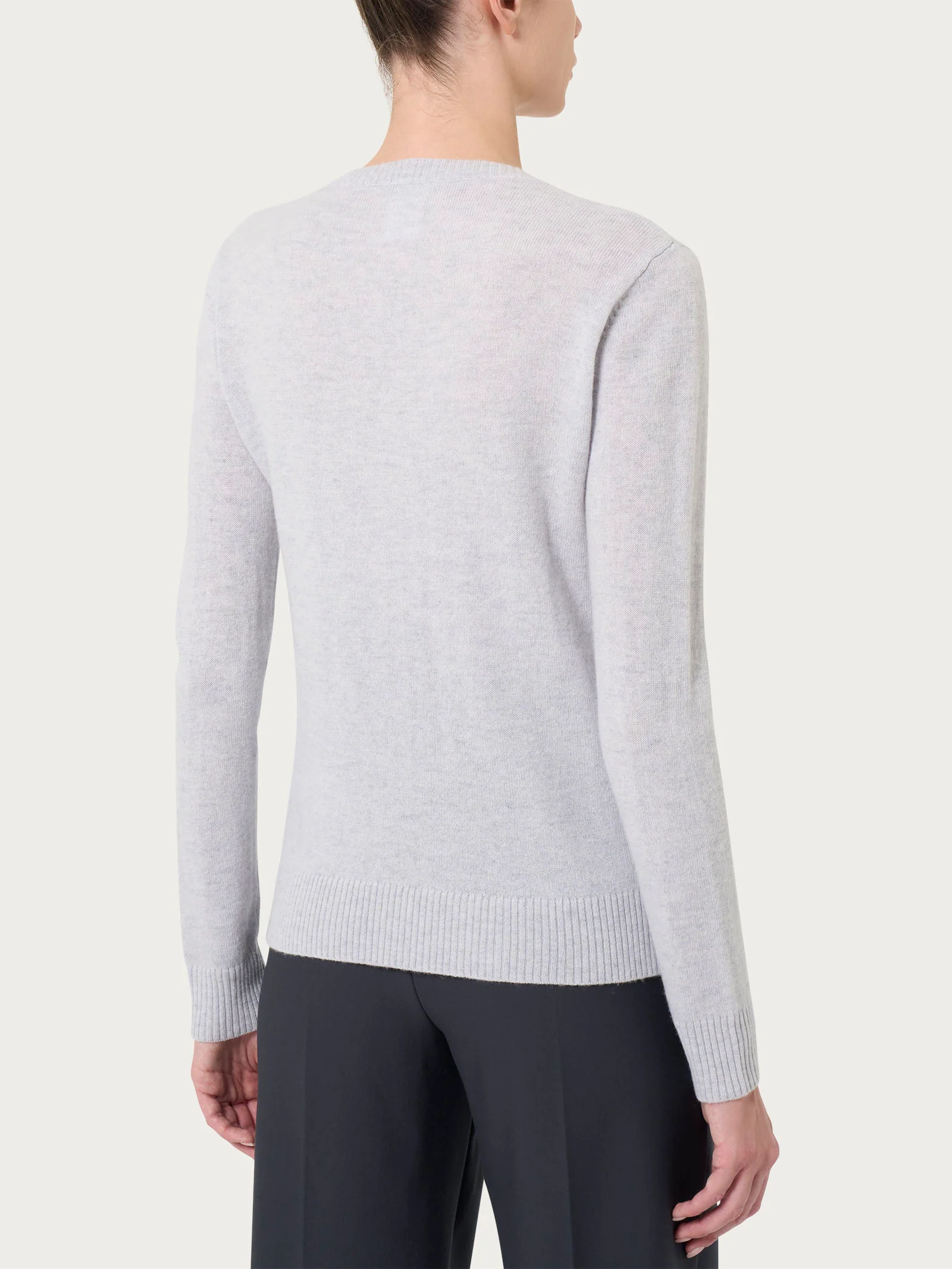 Maglia con scollo a V in cashmerino - Piuma Mel. - Image 2