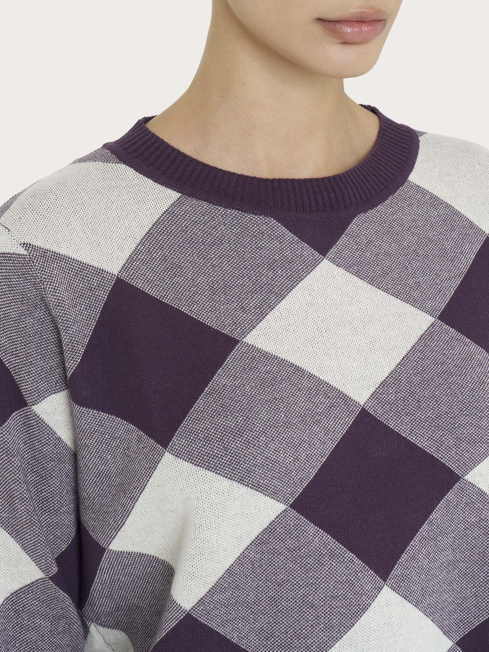 Maglia corta girocollo in filato Winter Cotton  - Fant. Plum Perfect - Image 3