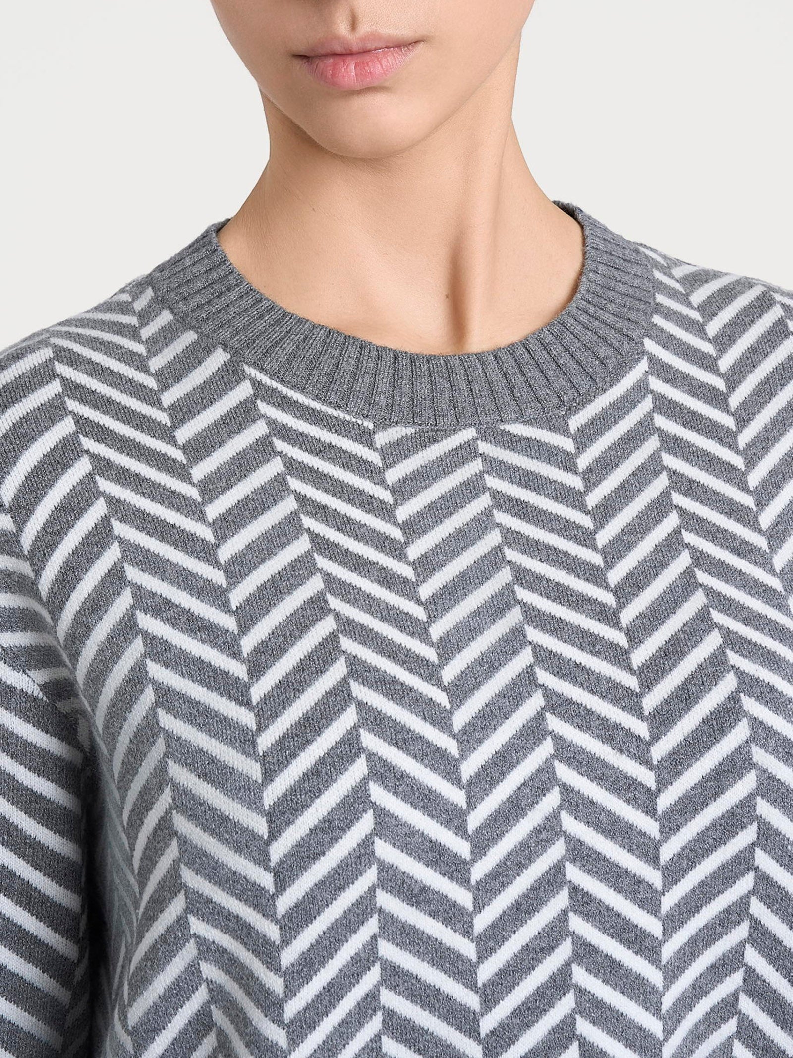 Maglia girocollo con fantasia spigata in Super Soft - Fant. Ferro Mel. - Image 4