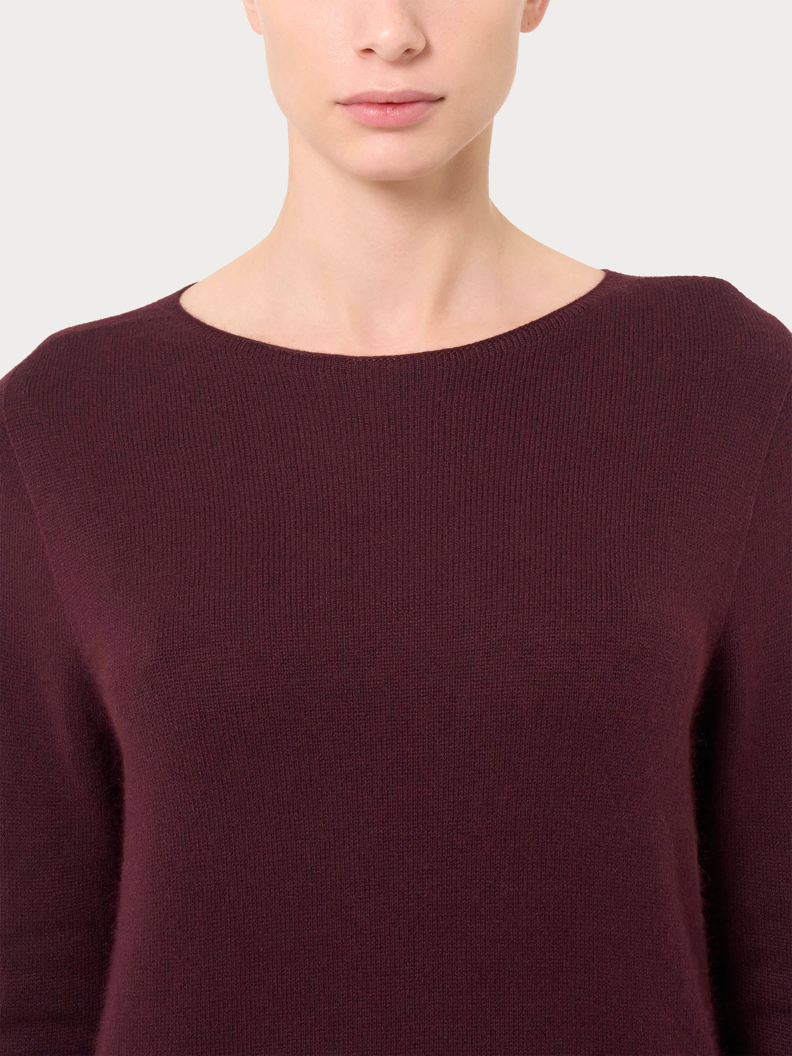 Maglia girocollo con frange in misto angora - Fragrant Lilac - Image 4