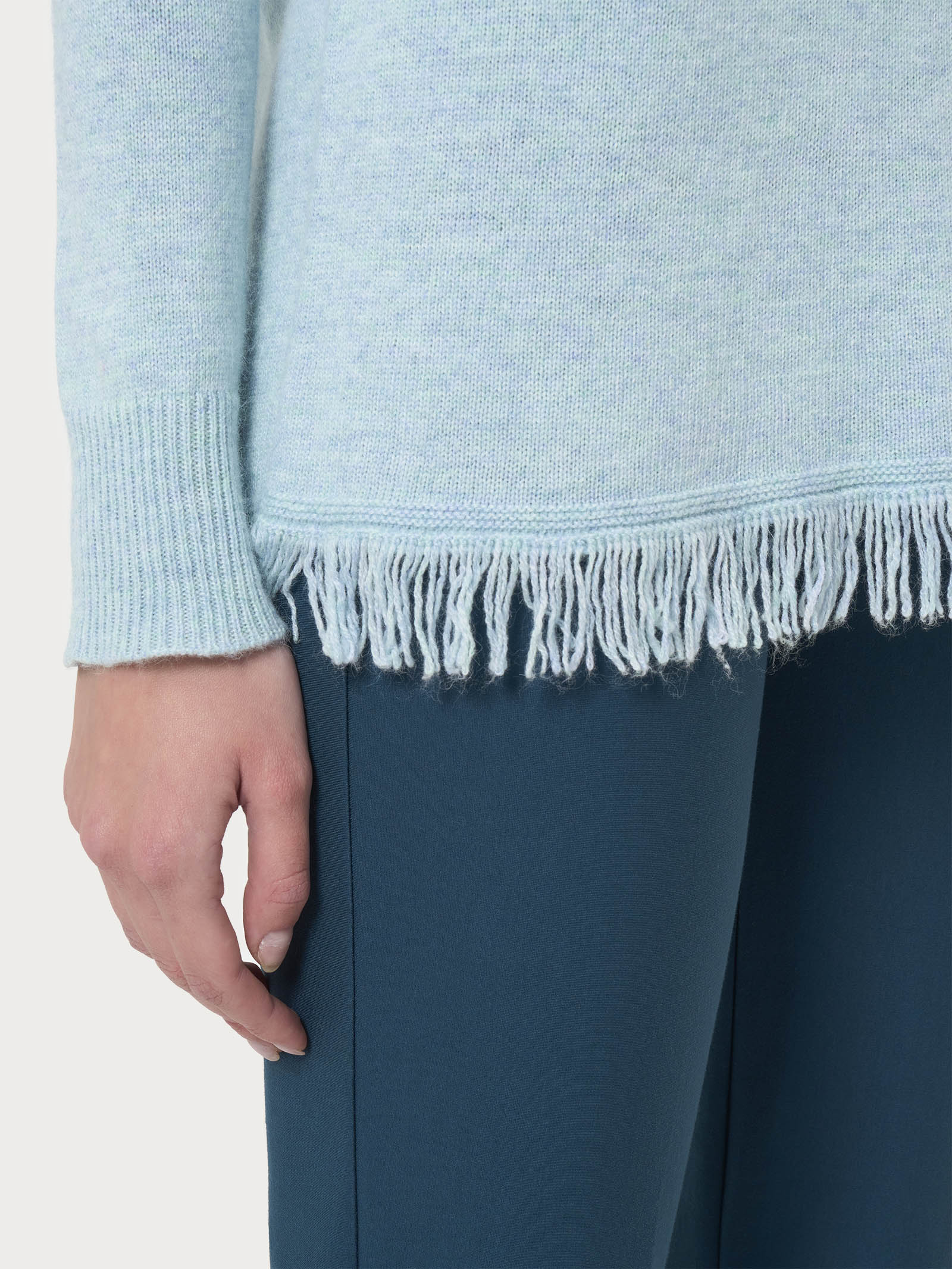 Maglia girocollo con frange in misto angora - Nile Blue Mel. - Image 3