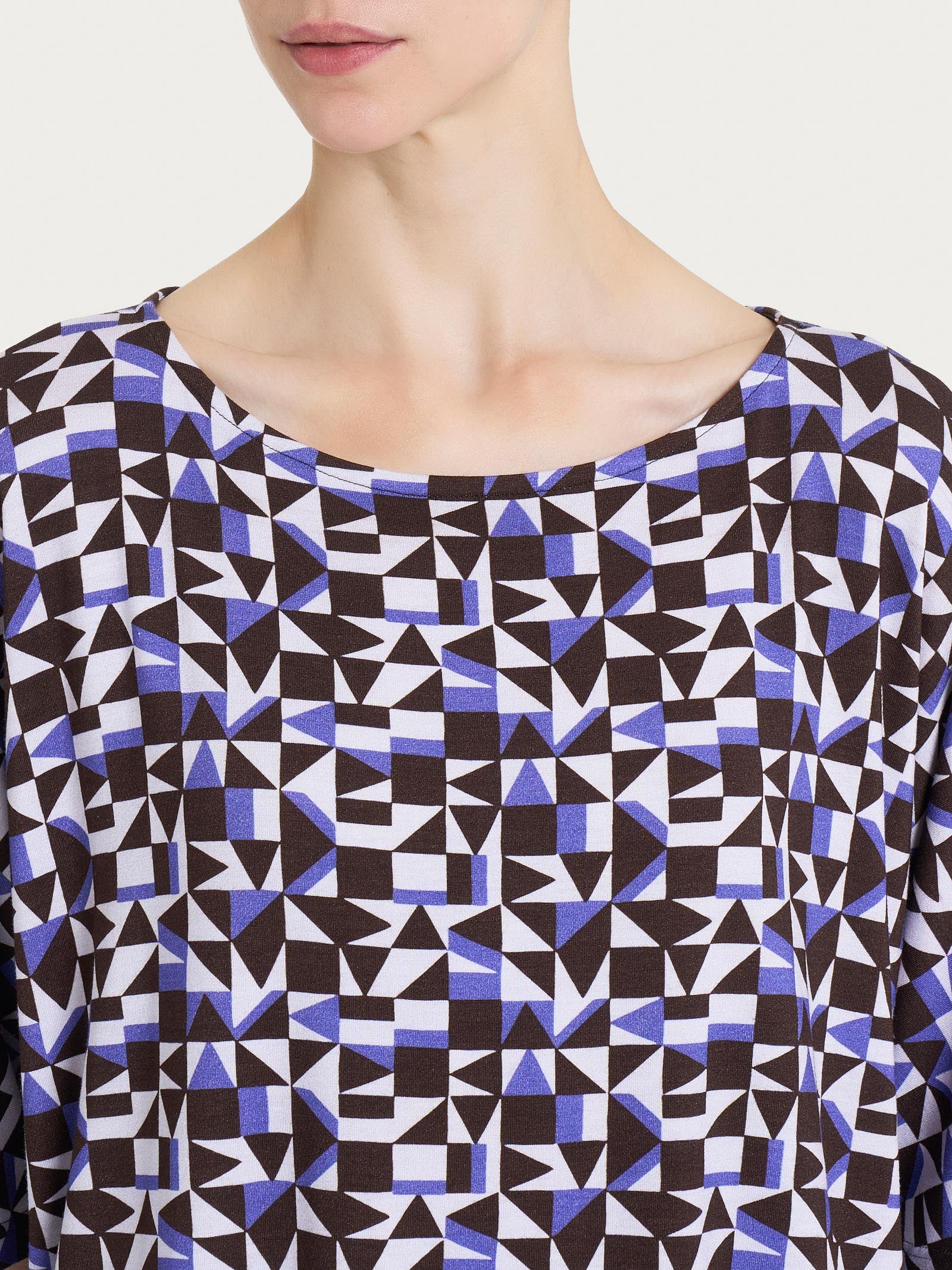 Maglia girocollo con geometric pattern in Viscosa Summer - Fant. Thistle - Image 3