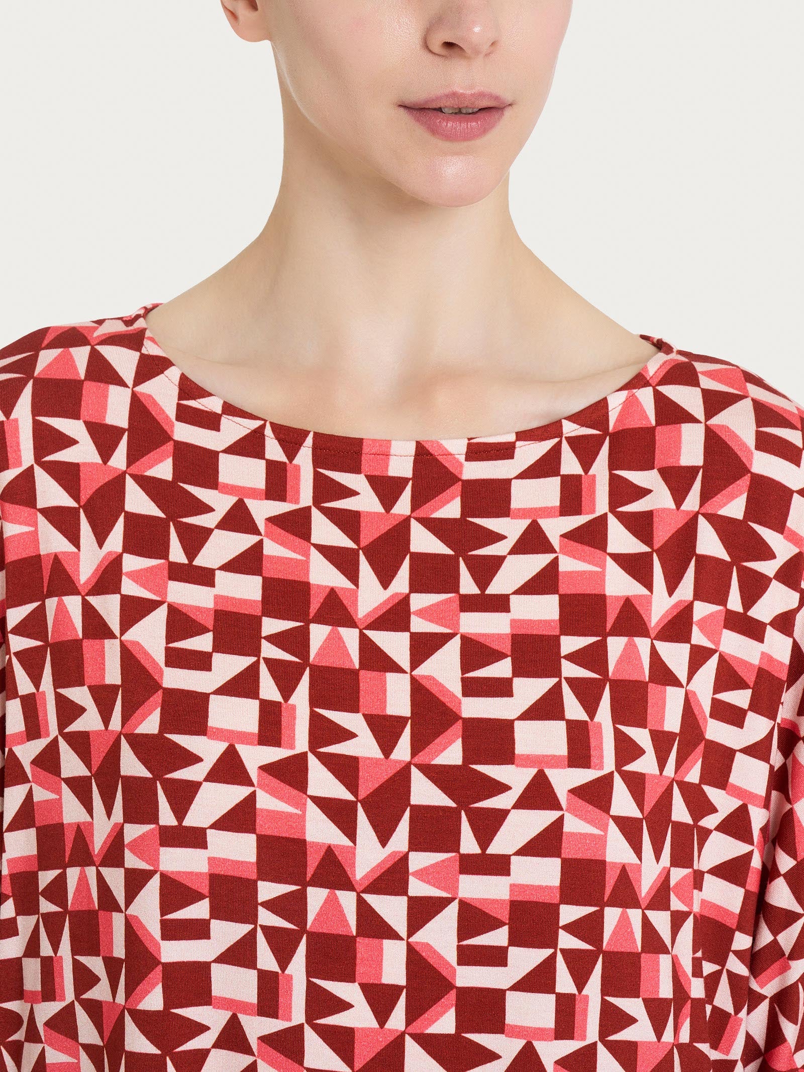 Maglia girocollo con geometric pattern in Viscosa Summer - Fant. Dubarry - Image 3