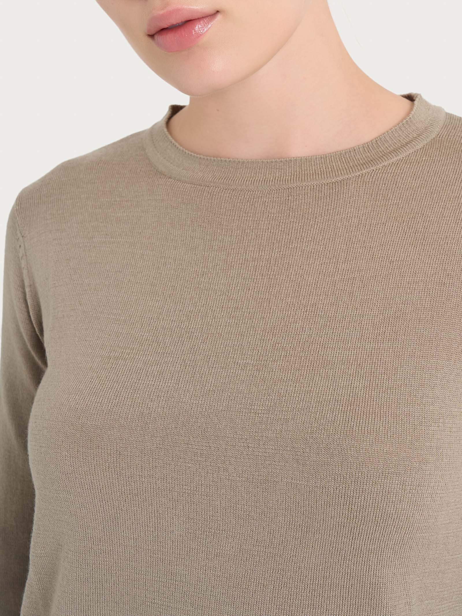Maglia girocollo in Merino Soft - Weathered Teak - Image 3