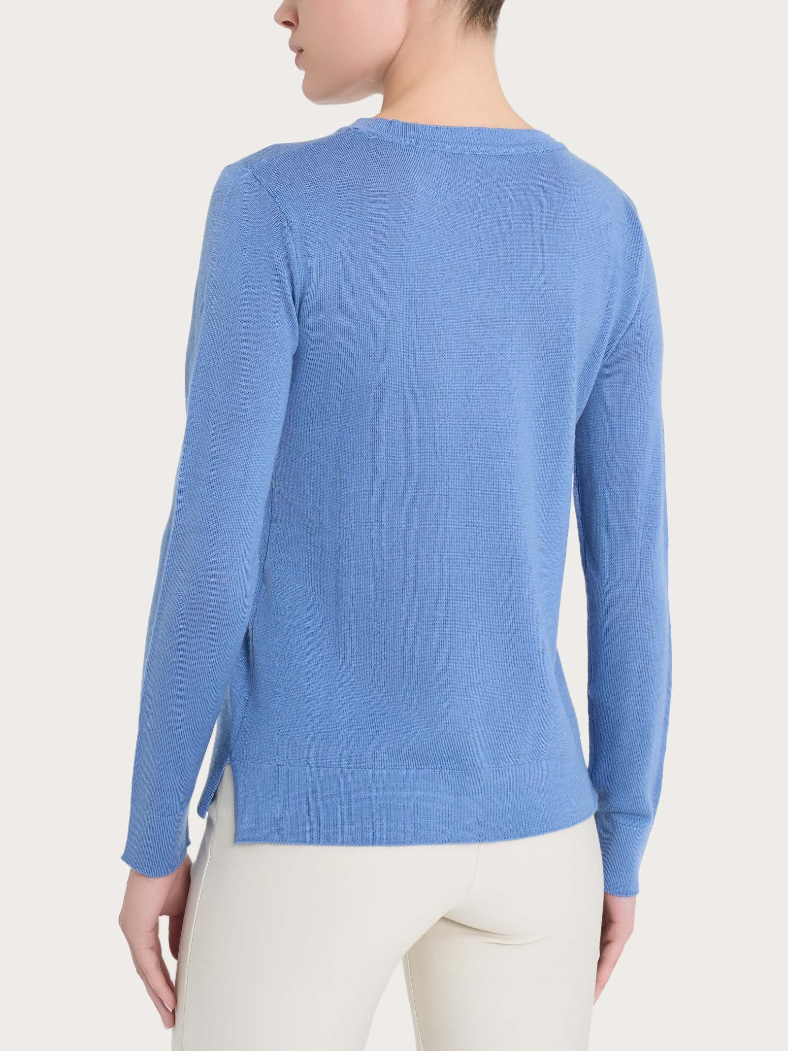 Maglia girocollo in Merino Soft - Colony Blue - Image 2