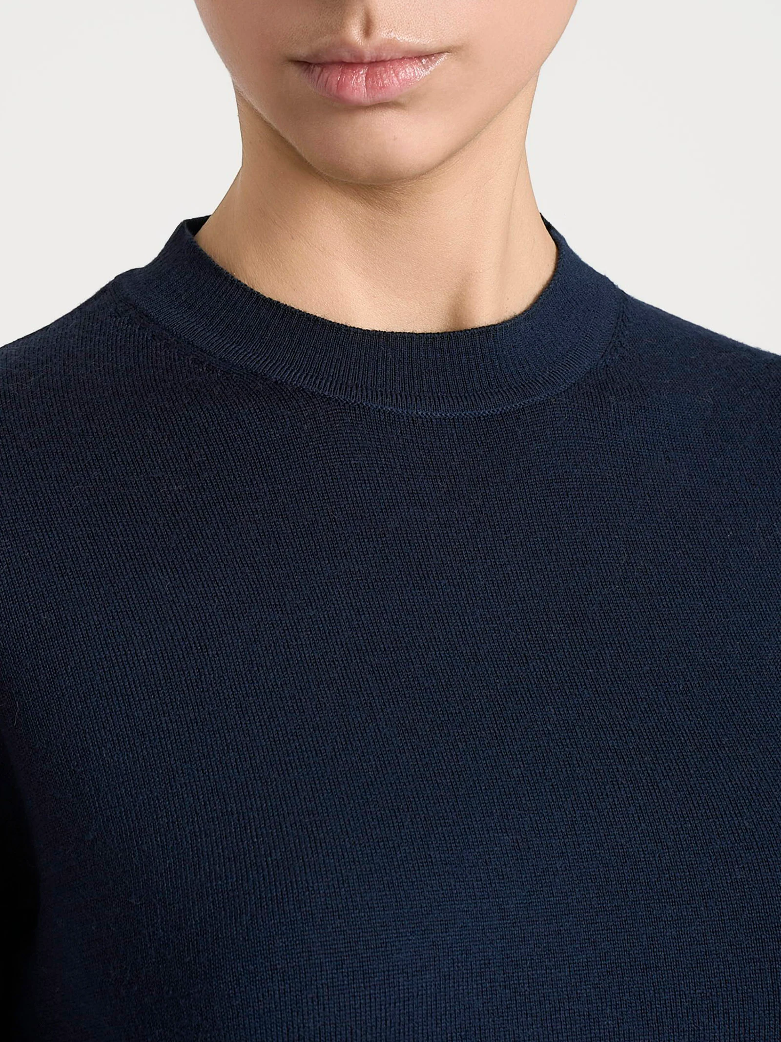 Maglia girocollo in Merino Soft - Bleu - Image 6