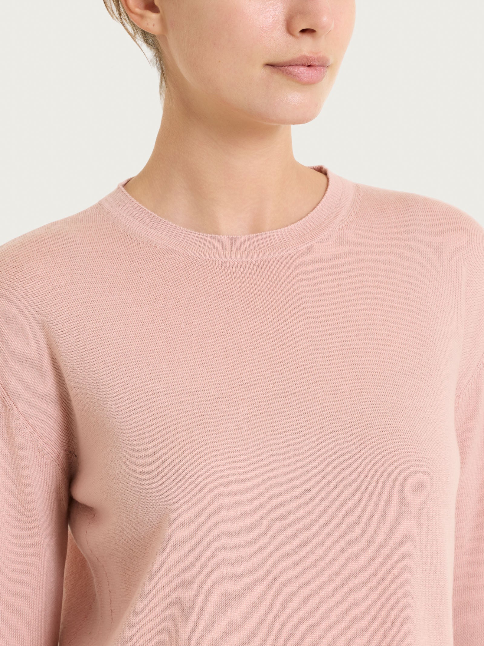 Maglia girocollo in Merino Soft - Cameo Rose - Image 4