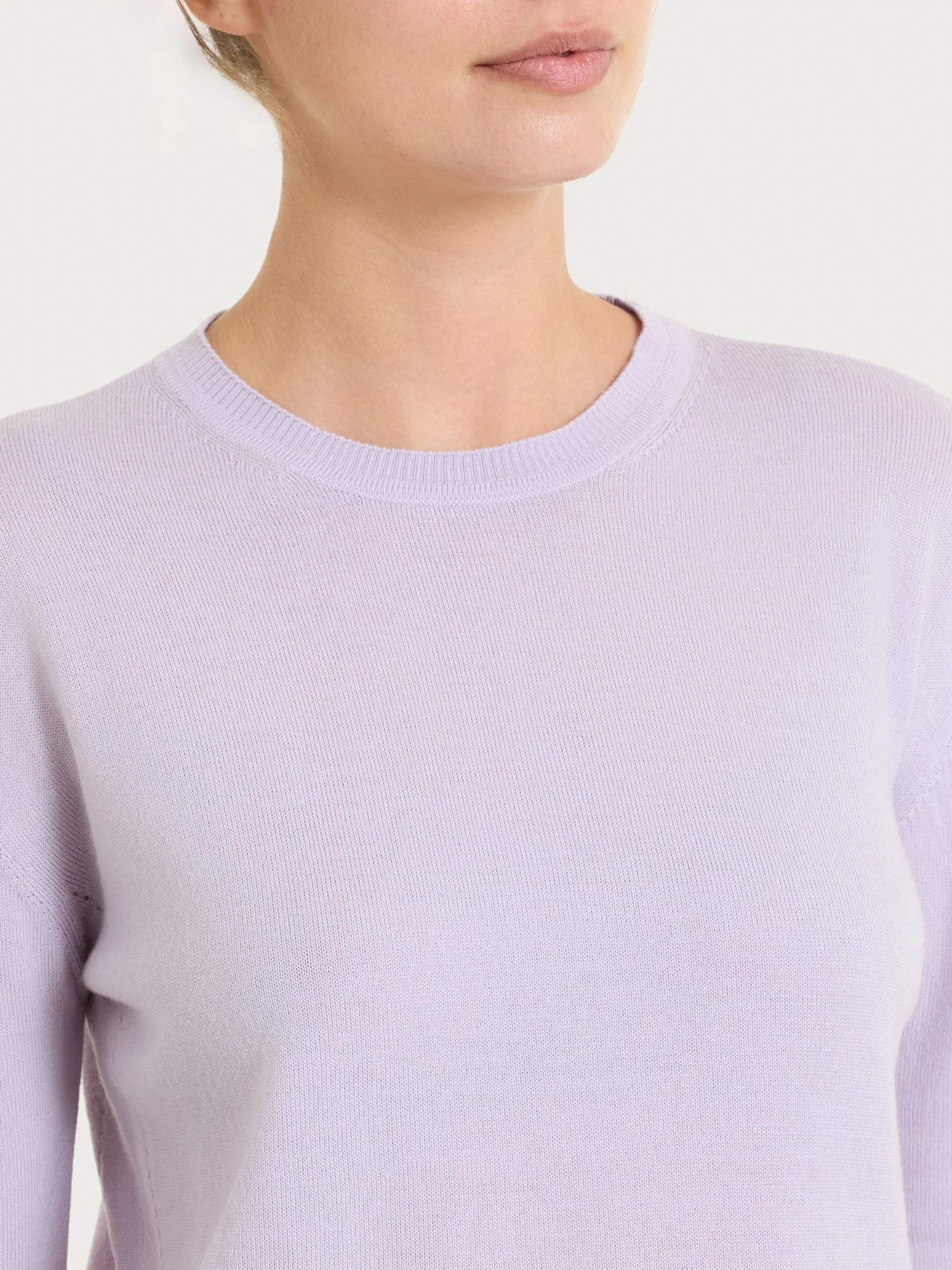 Maglia girocollo in Merino Soft - Thistle - Image 4