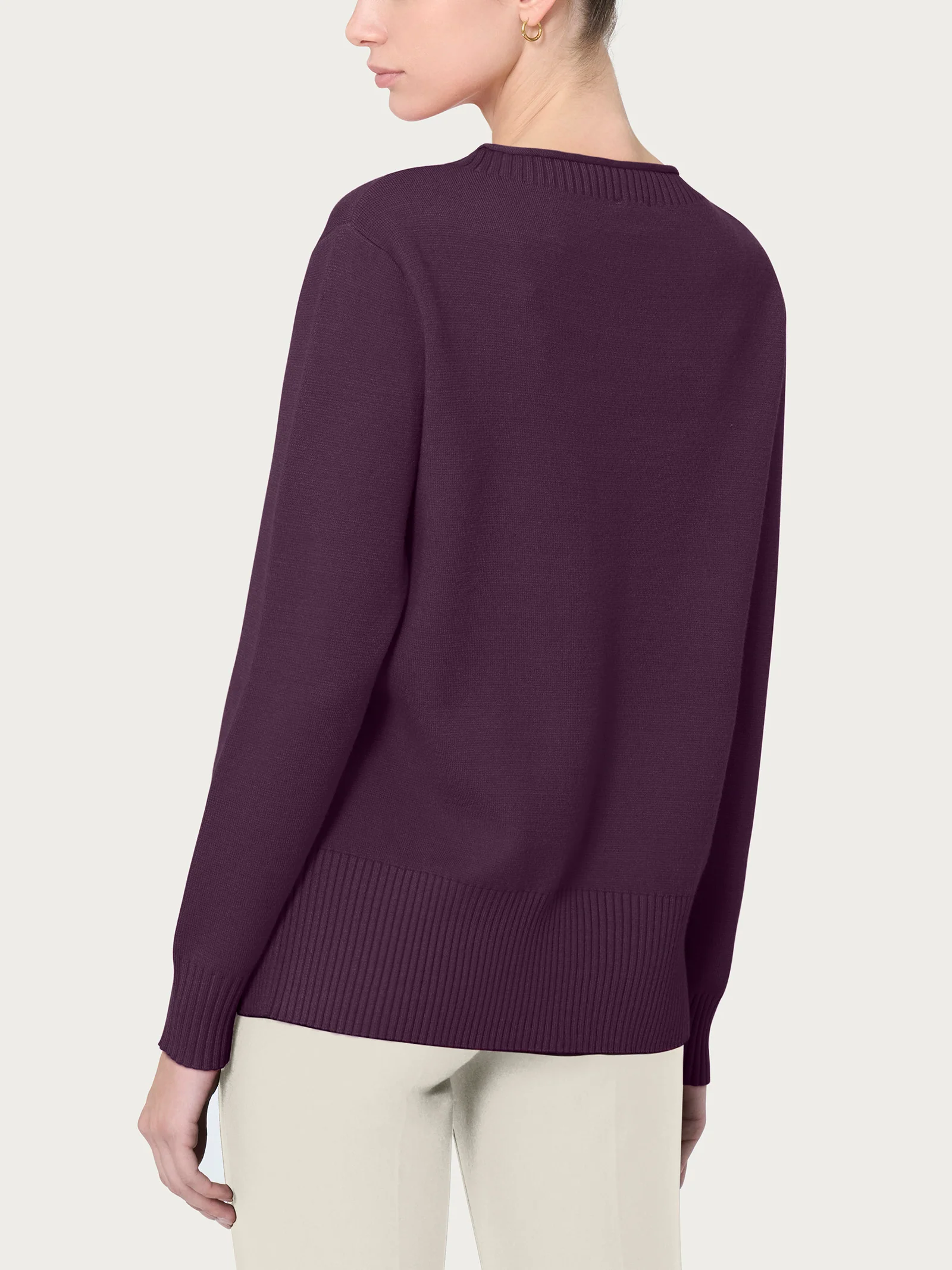 Maglia girocollo in Super Soft  - Plum Perfect - Image 2