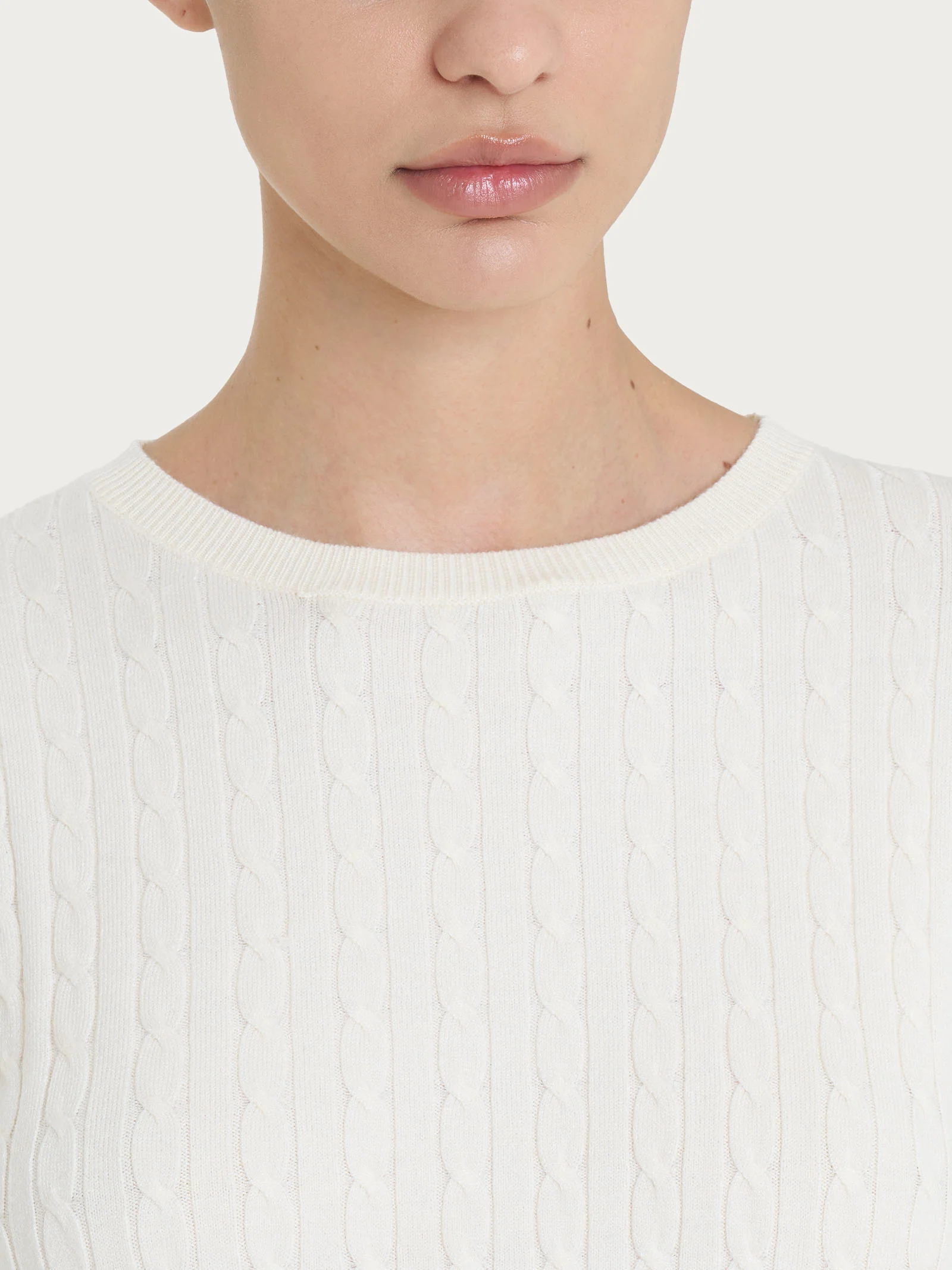 Maglia girocollo in Super Soft - Avorio - Image 3