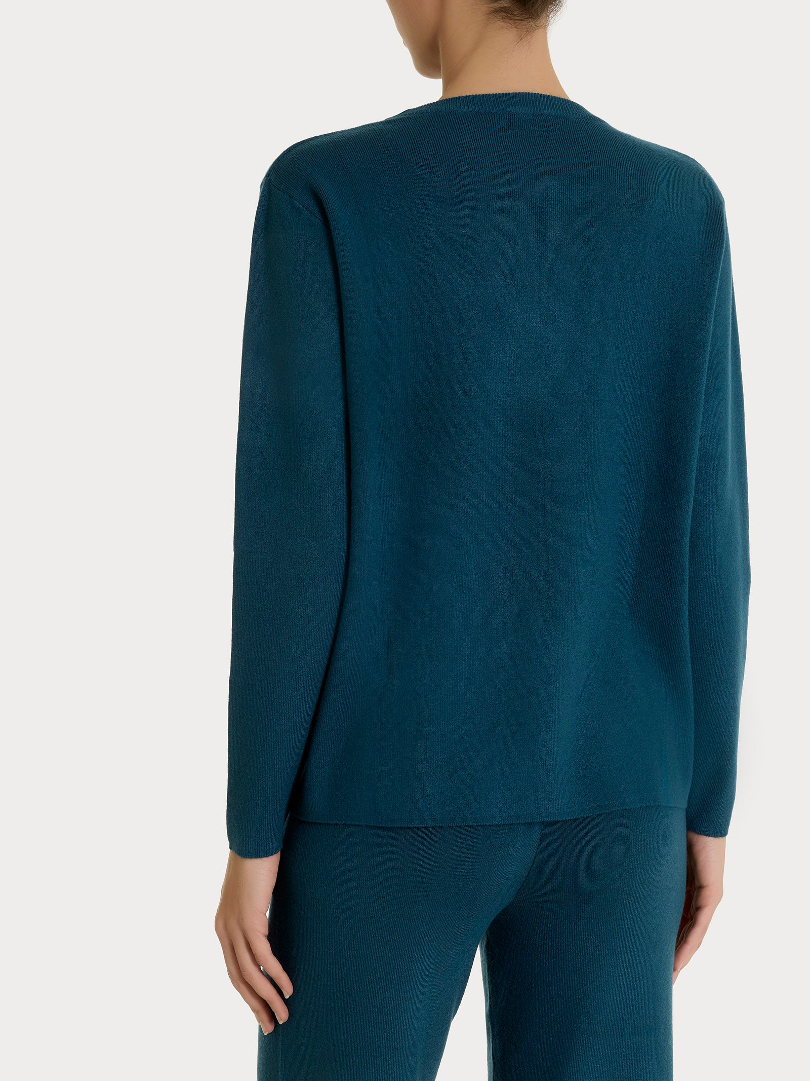 Maglia girocollo in Super Soft - Reflecting Pond - Image 2