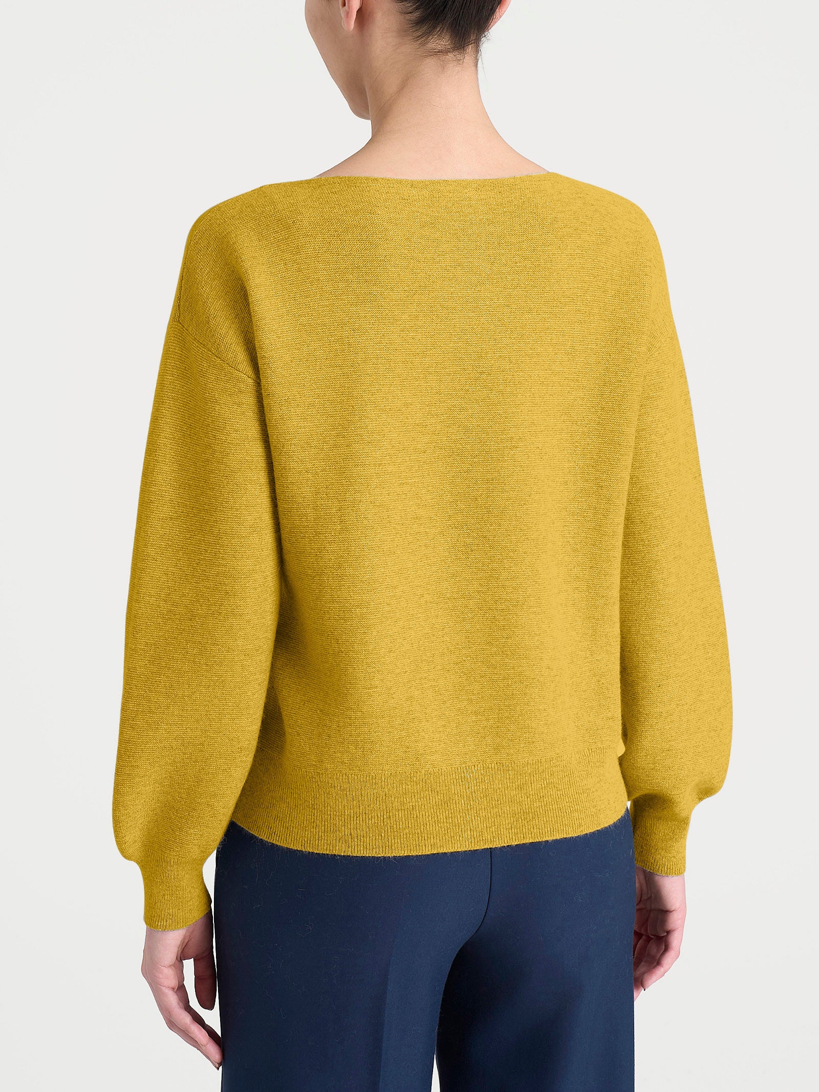 Maglia Punto Links con scollo a barchetta in Natural Soft - Oil Yellow - Image 2