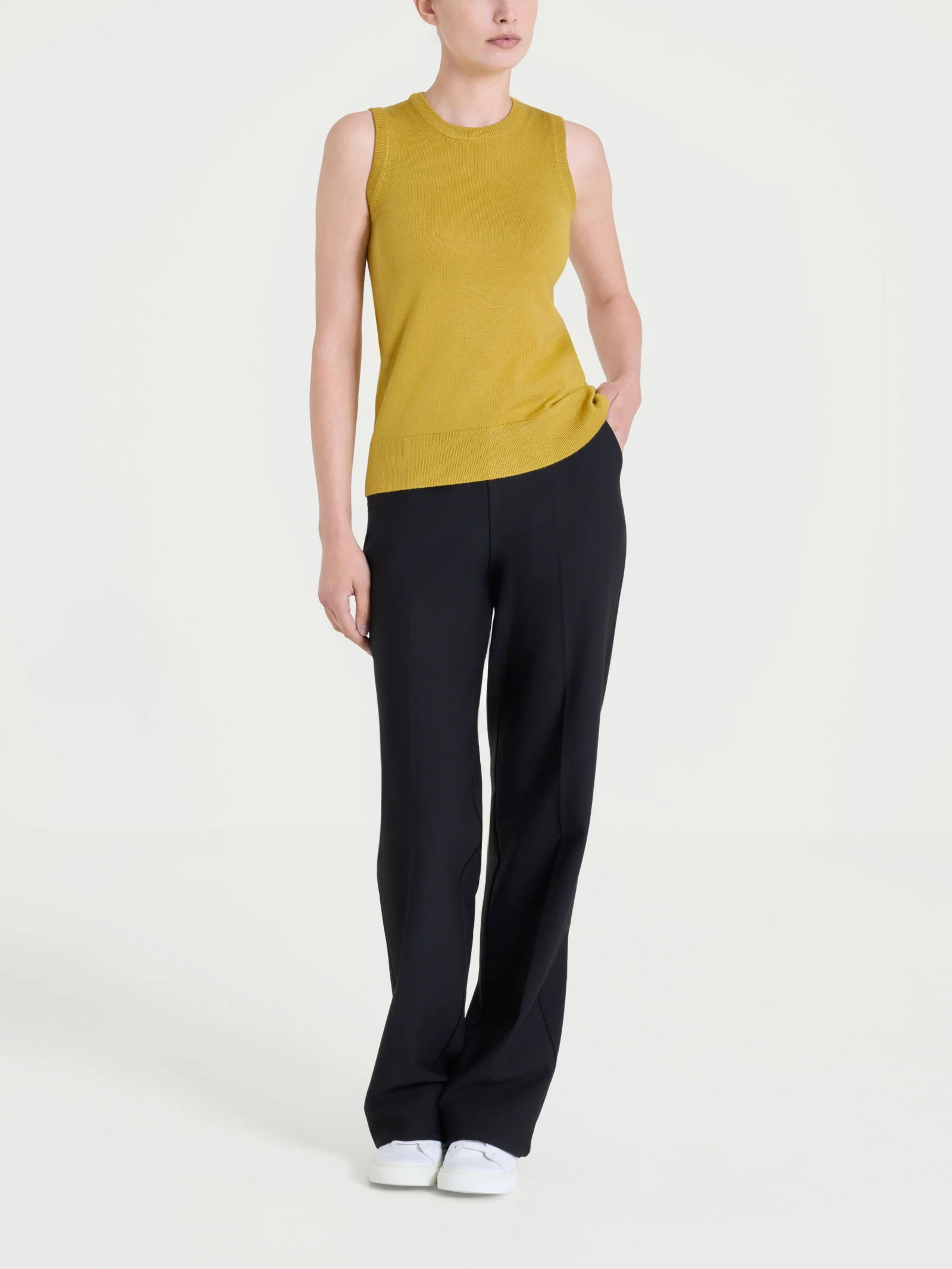 Maglia smanicata Four Seasons - Oil Yellow - Image 4